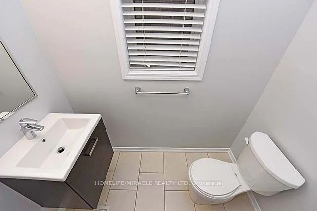 53 Baffin Crescent, Brampton, ON L7A 4L1 photo 5
