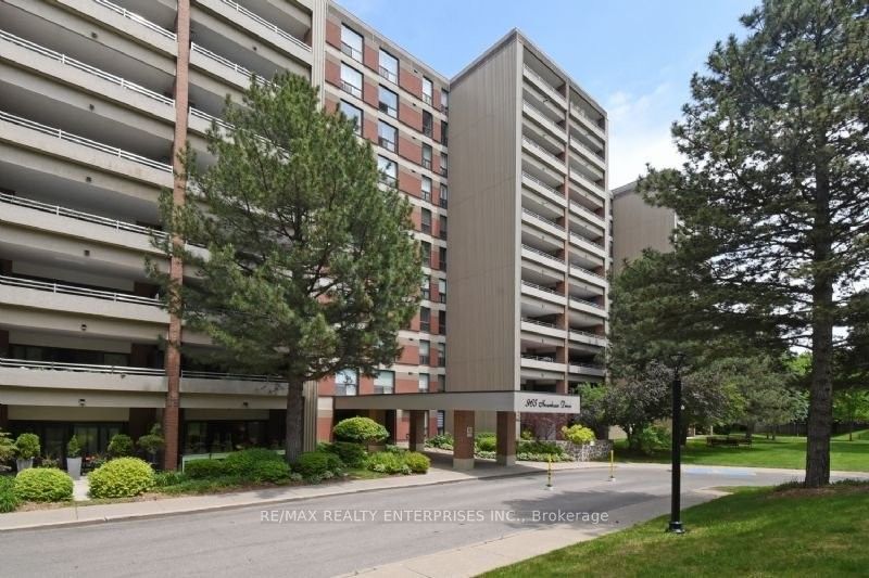 965 Inverhouse Drive #709, Mississauga, ON L5J 4B4 photo 2