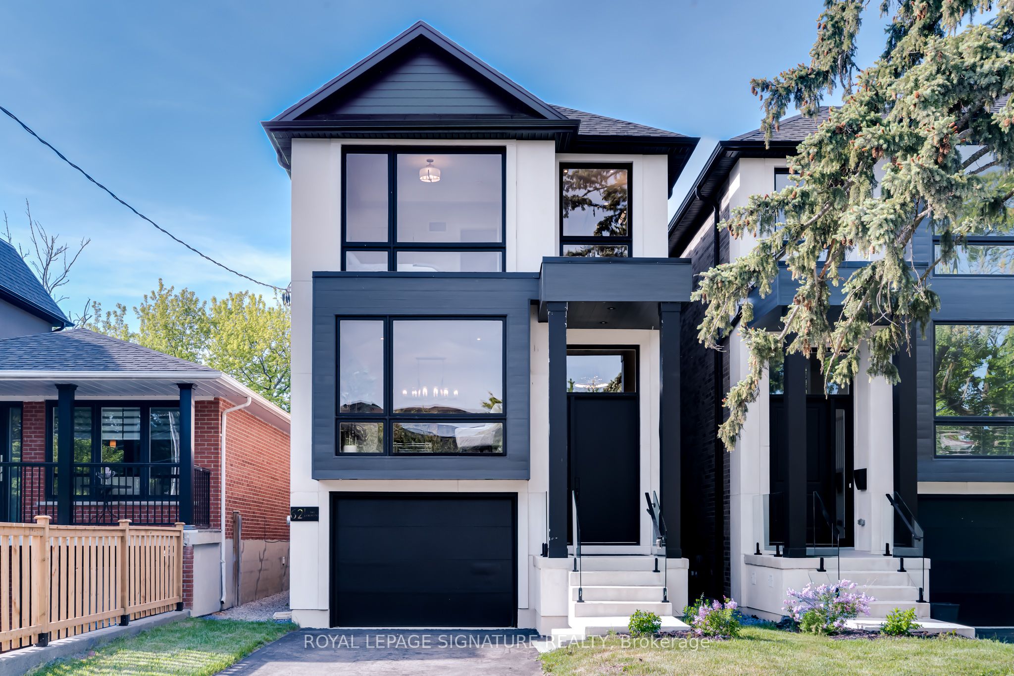 62 Ash Crescent, Toronto, ON M8W 1E6