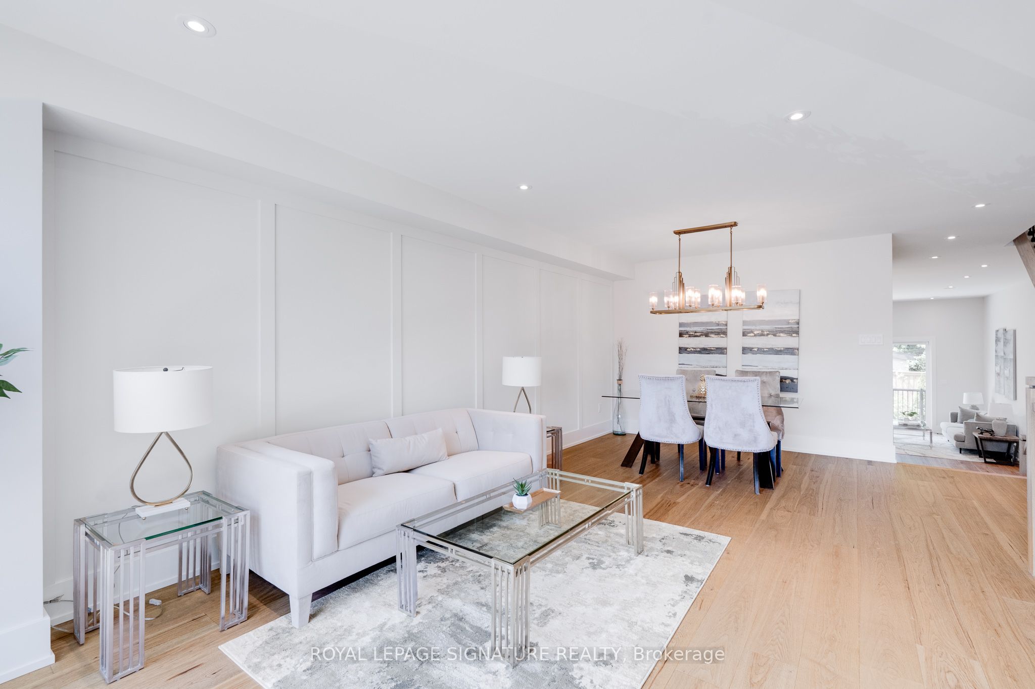 62 Ash Crescent, Toronto, ON M8W 1E6 photo 5