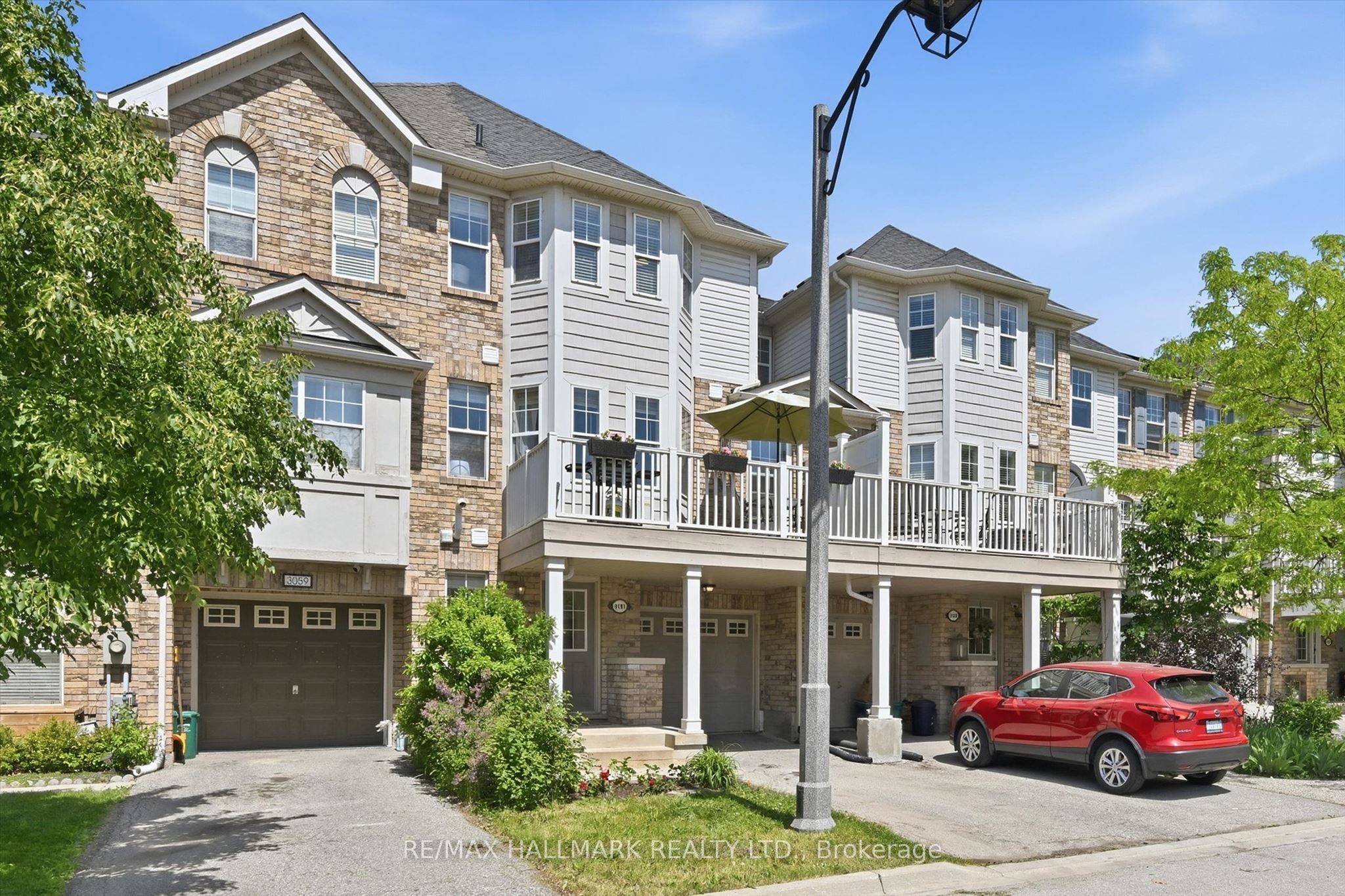 3191 Stornoway Circle, Oakville, ON L6M 5H7 photo 2