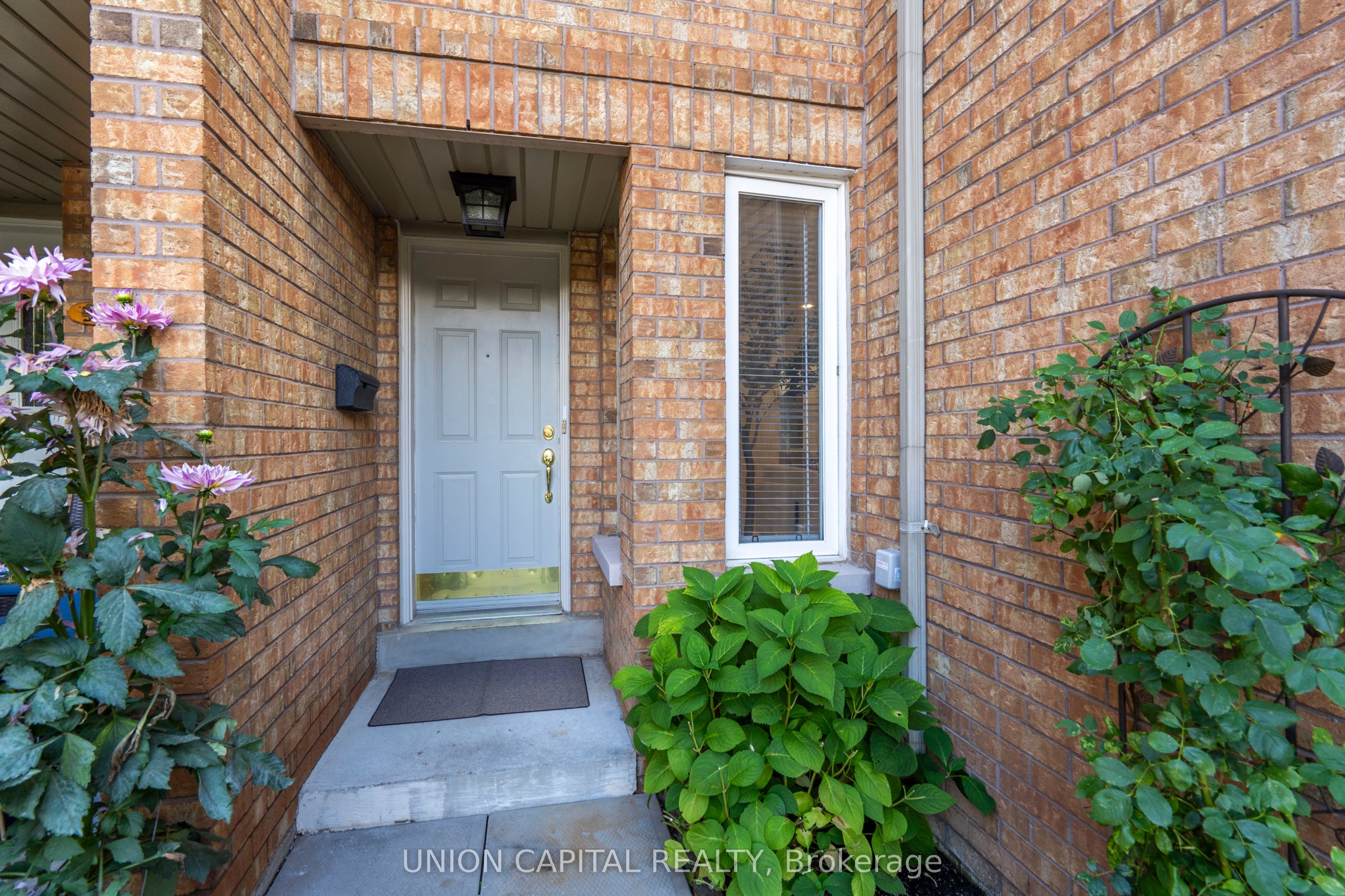 2555 Thomas Street 106, Mississauga, ON L5M 5P6 photo 5