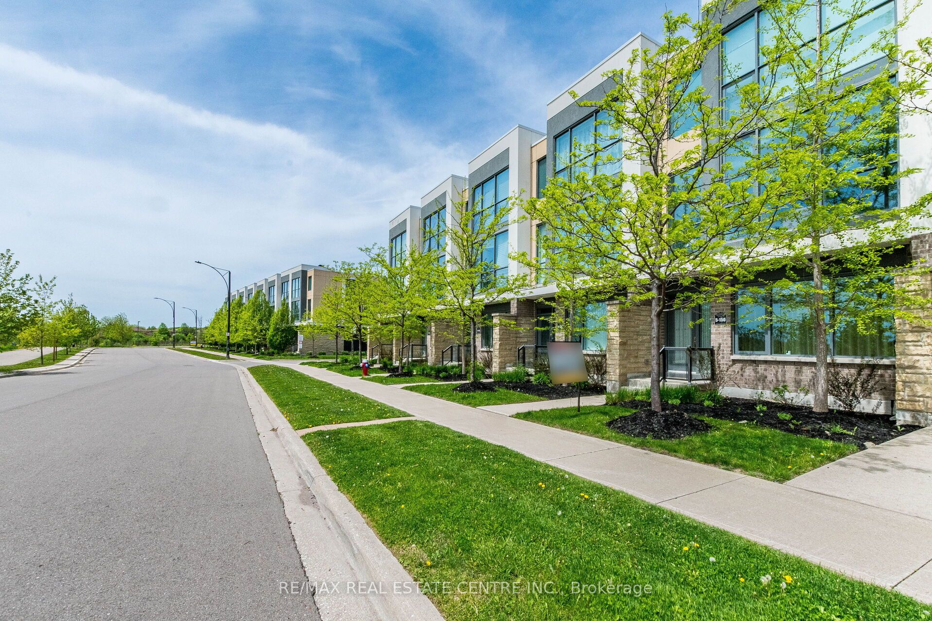 150 Little creek Road 5, Mississauga, ON L5R 0E9 photo 2