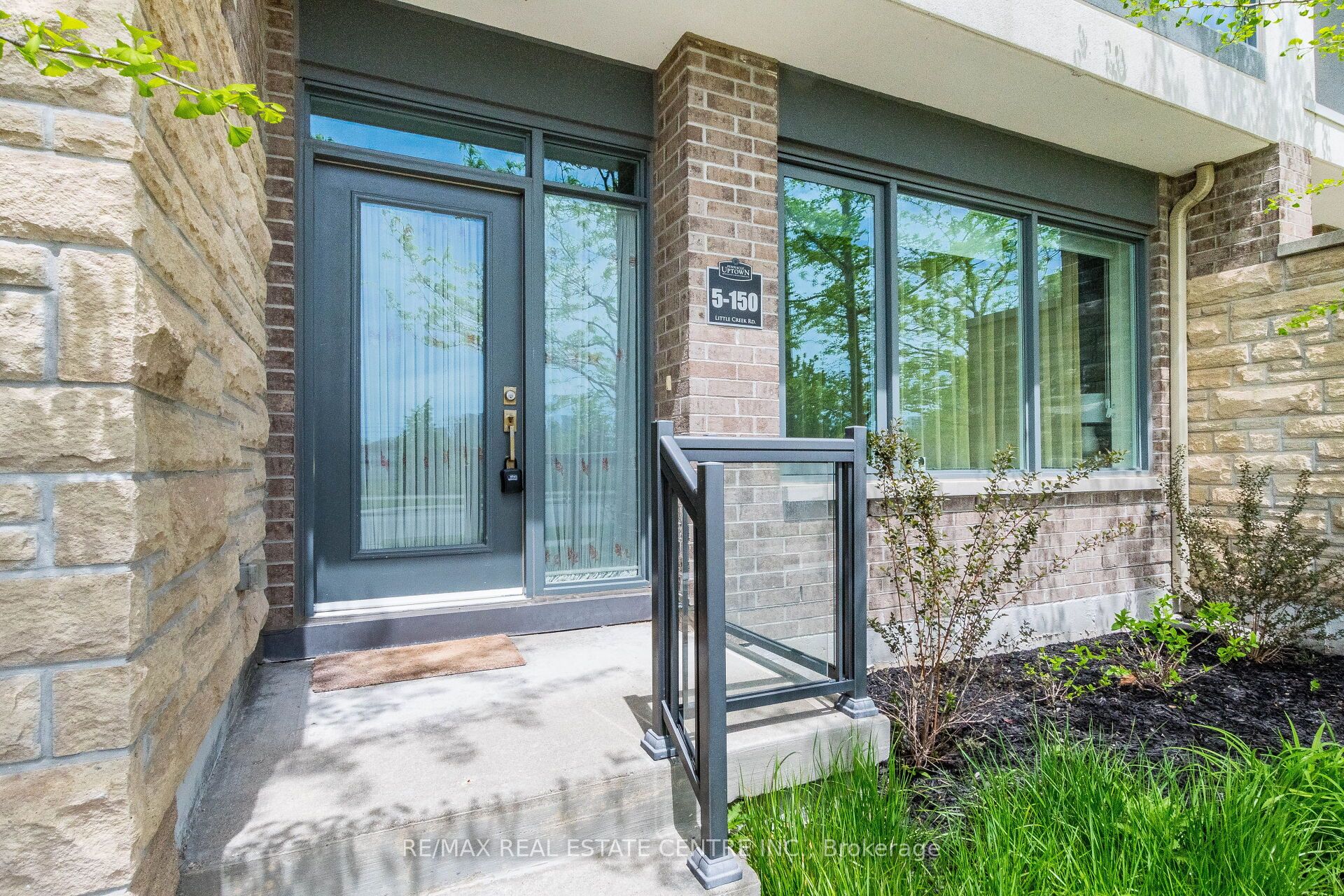 150 Little creek Road 5, Mississauga, ON L5R 0E9 photo 3
