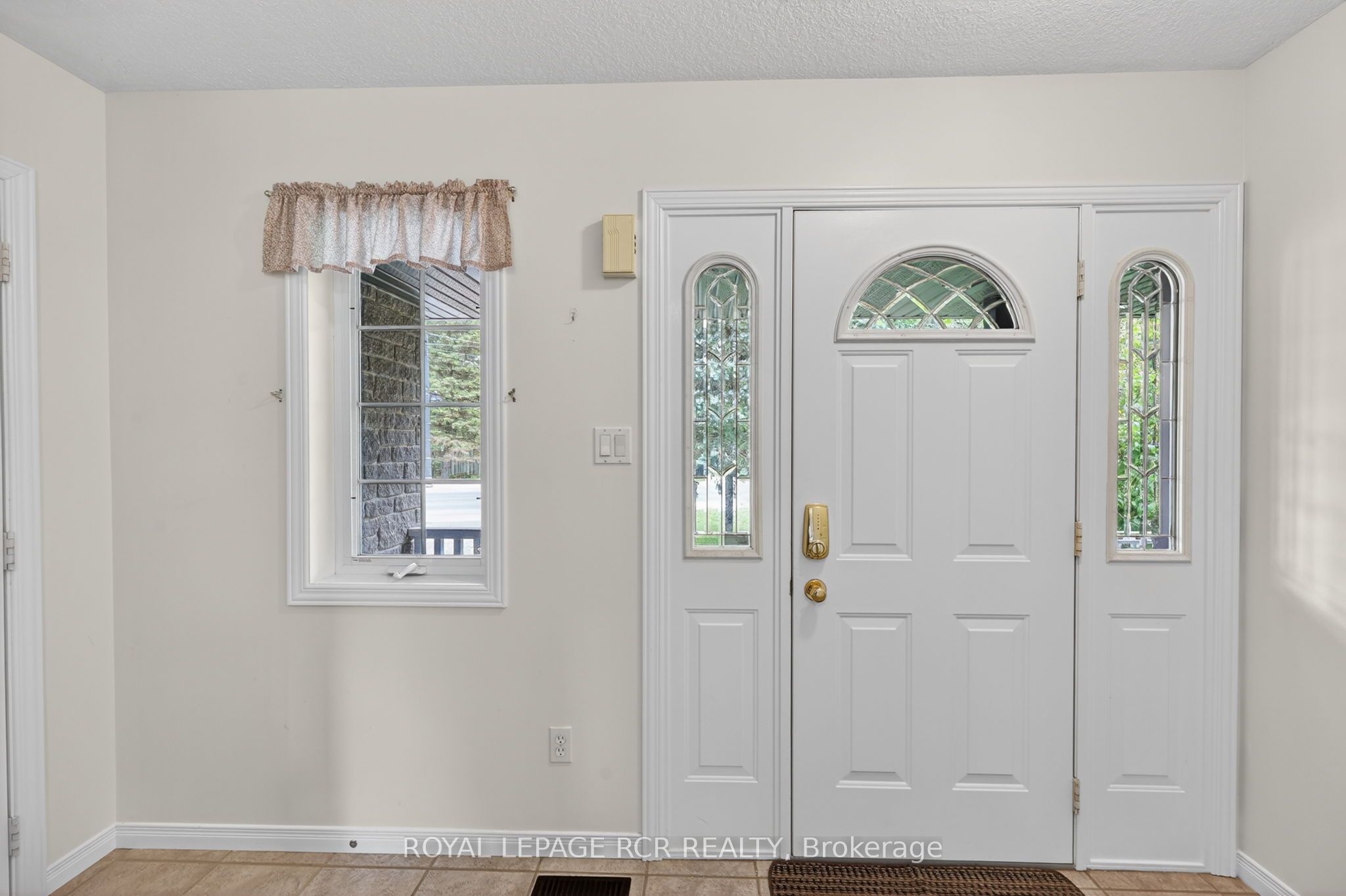1552 Queen Street, Caledon, ON L7K 0C2 photo 5