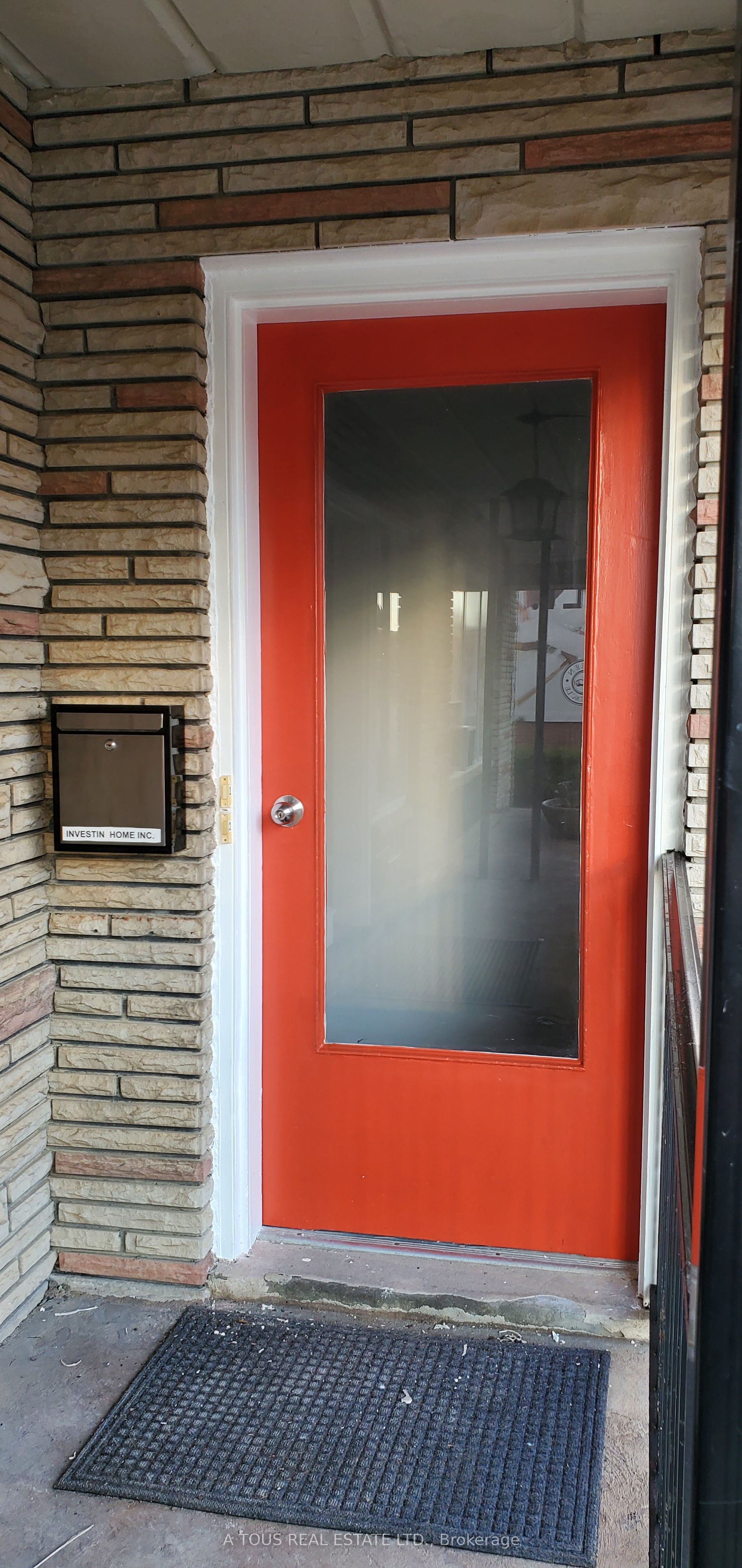 205 Queen Street S 1, Mississauga, ON L5M 1L4