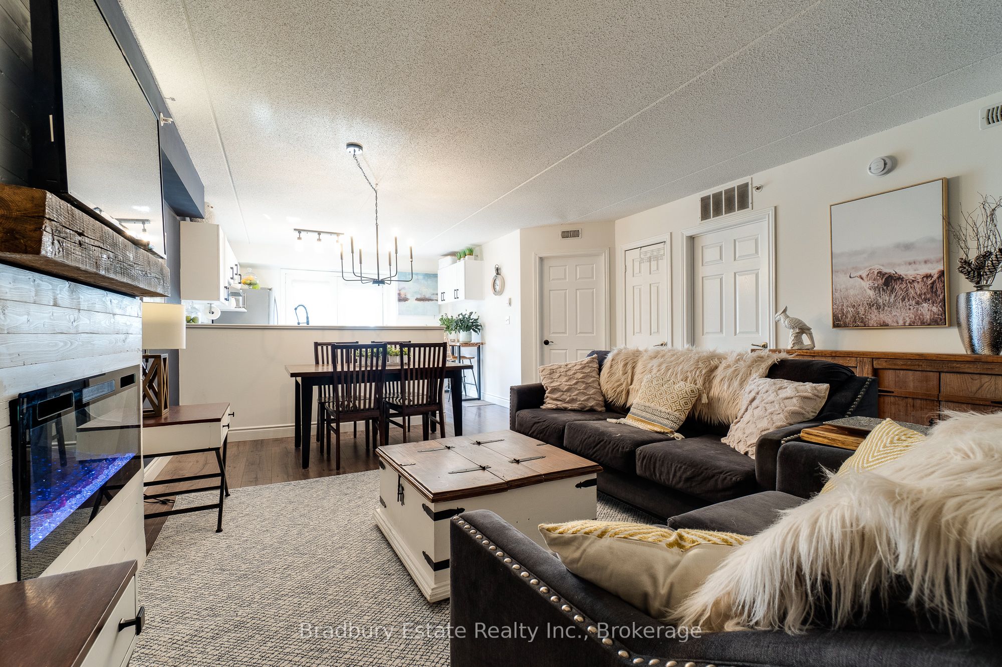 2045 Appleby Line 305, Burlington, ON L7L 7G9 photo 5