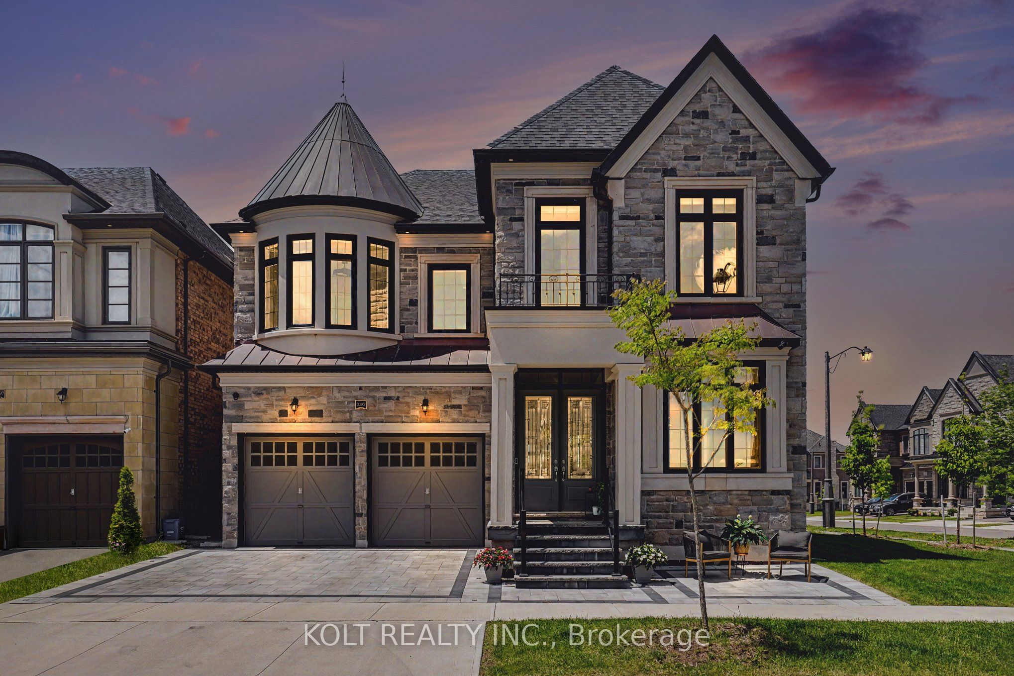 2293 Charles Cornwall Avenue, Oakville, ON L6M 5M6 photo 3