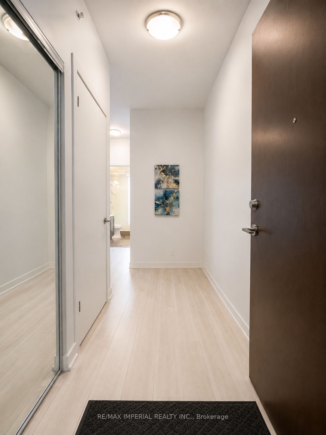 2212 Lake Shore Boulevard W 3001, Toronto, ON M8V 0C2 photo 3