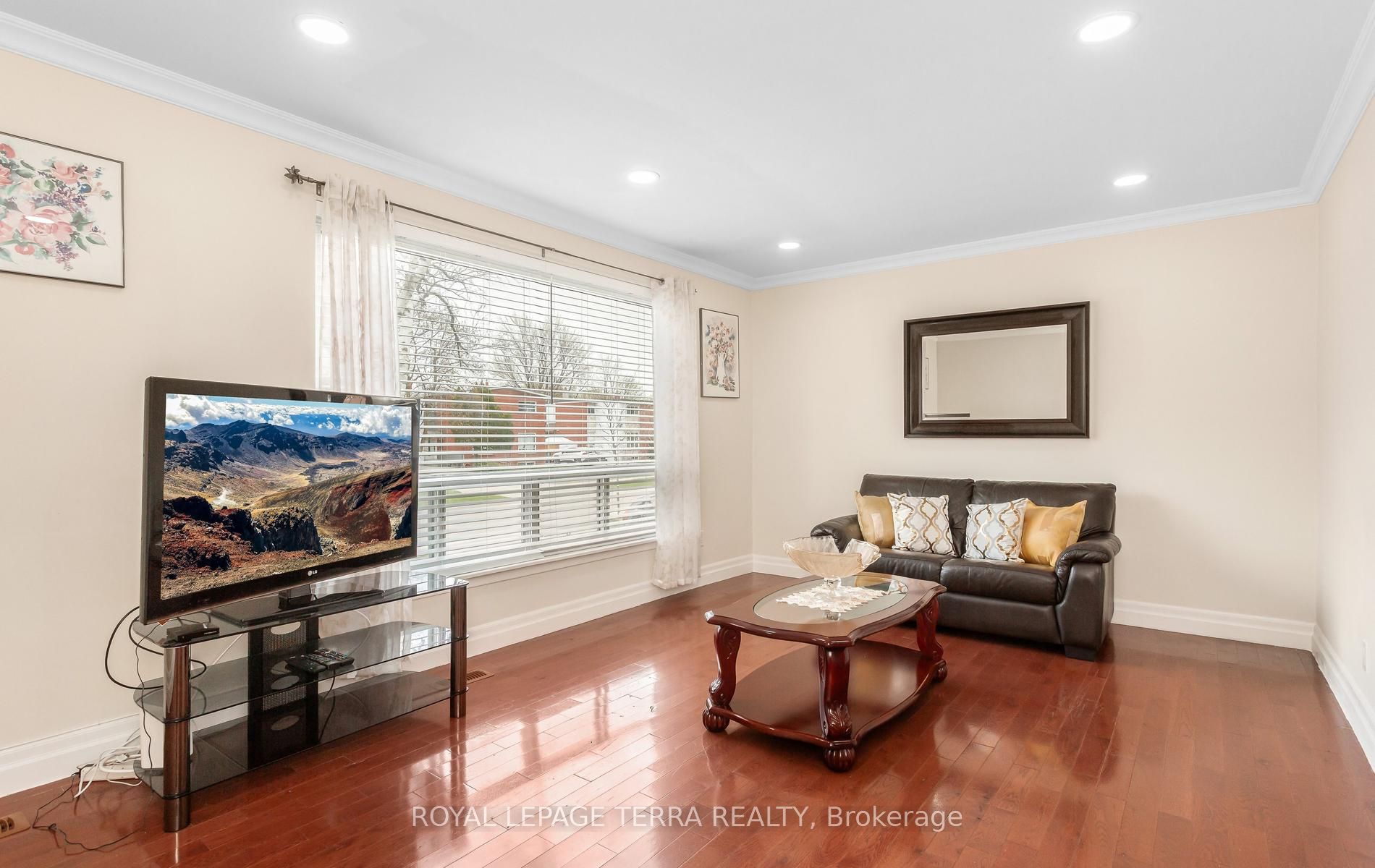 2475 Brookhurst Road, Mississauga, ON L5J 1R4 photo 4