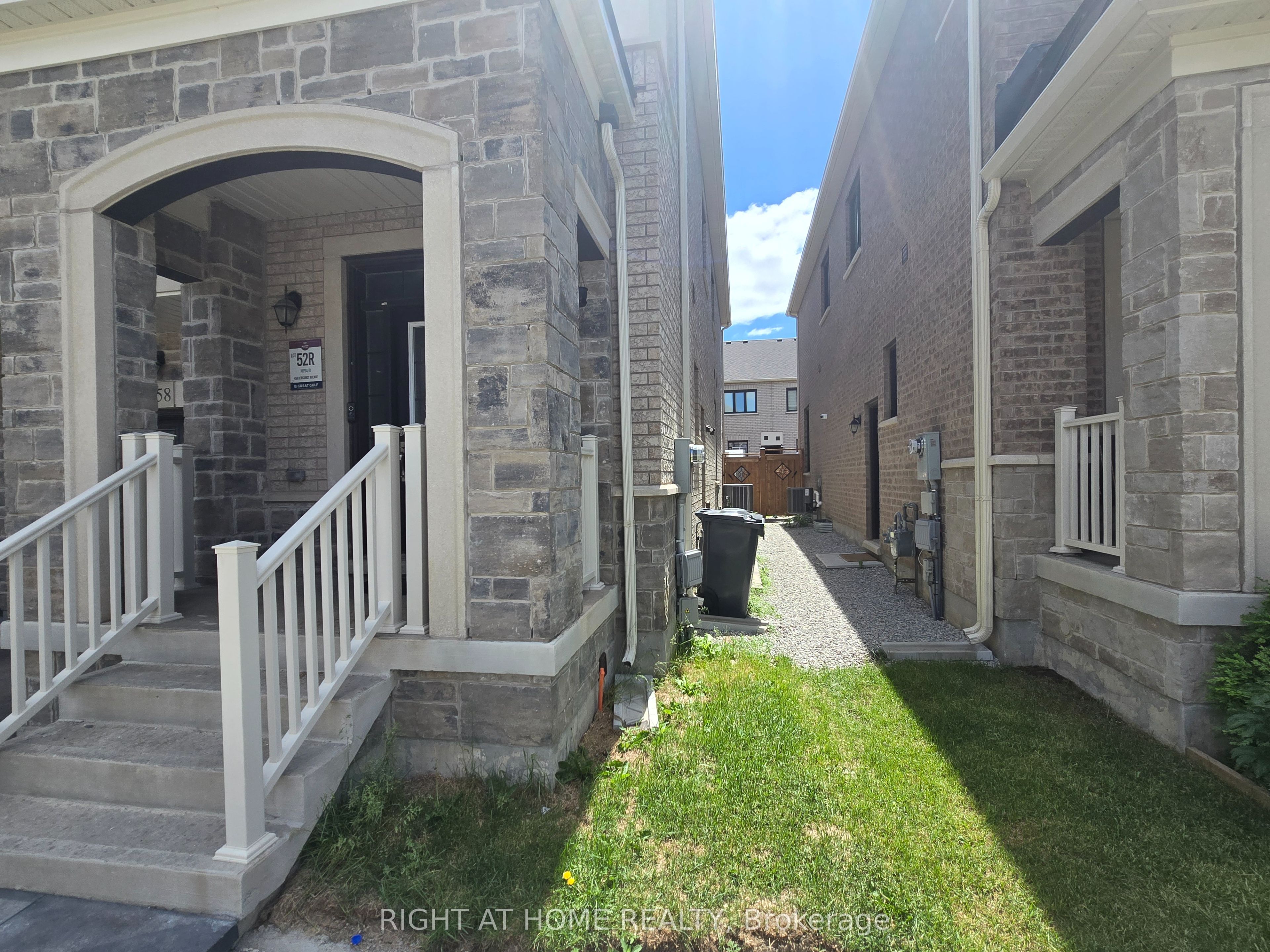 458 Bergamot Avenue Basement, Milton, ON L9E 1T8 photo 4
