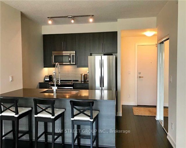 510 Curran Place 1503, Mississauga, ON L5B 0J8 photo 4