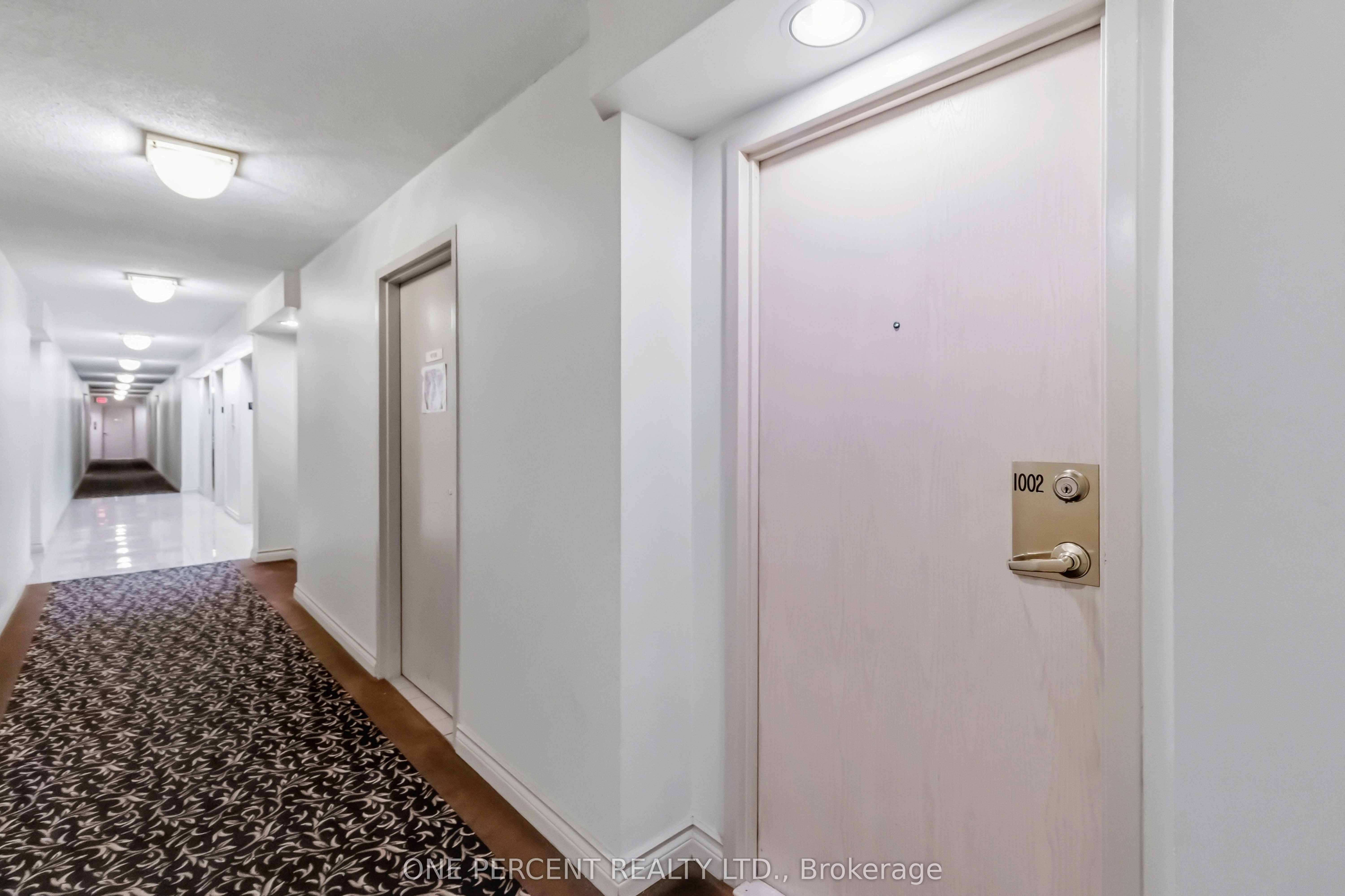 400 Webb Drive 1002, Mississauga, ON L5B 3Z7 photo 4