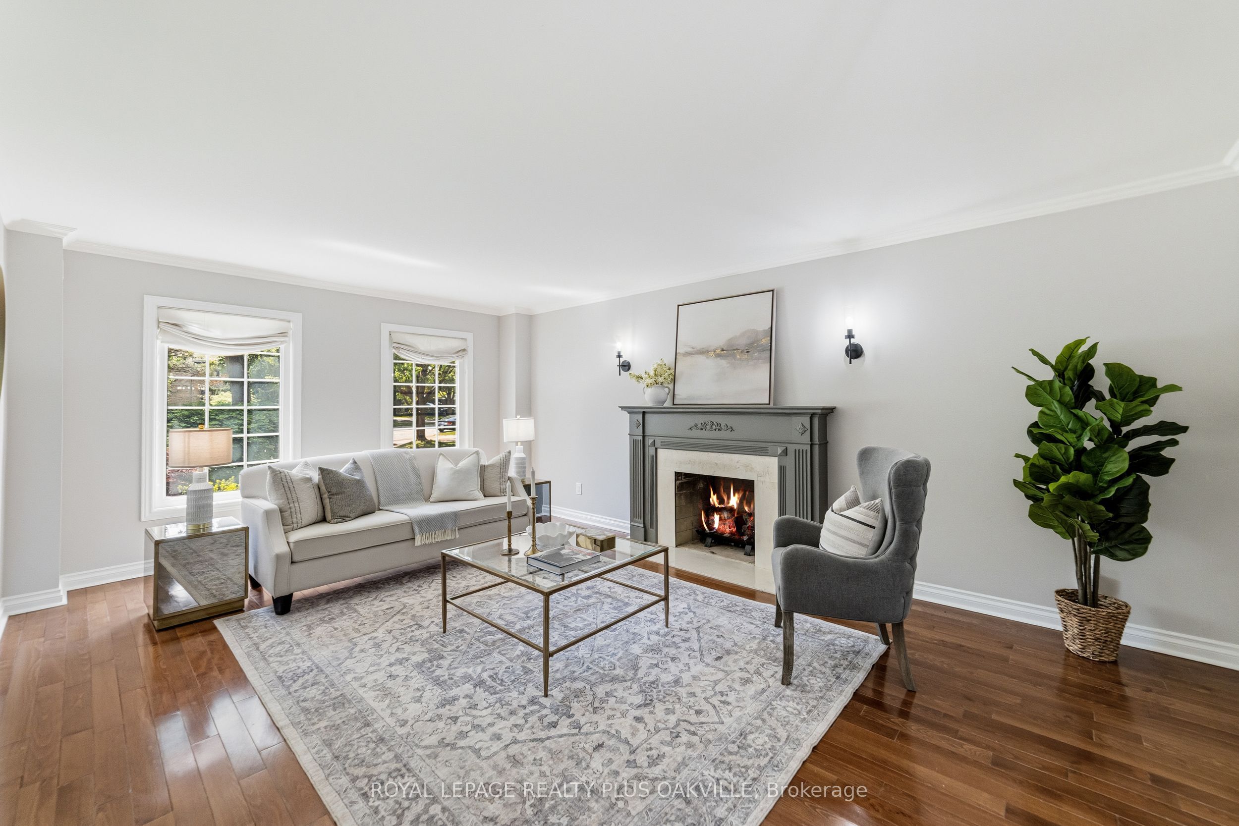 1113 Valleywood Court, Oakville, ON L6M 2C4 photo 5