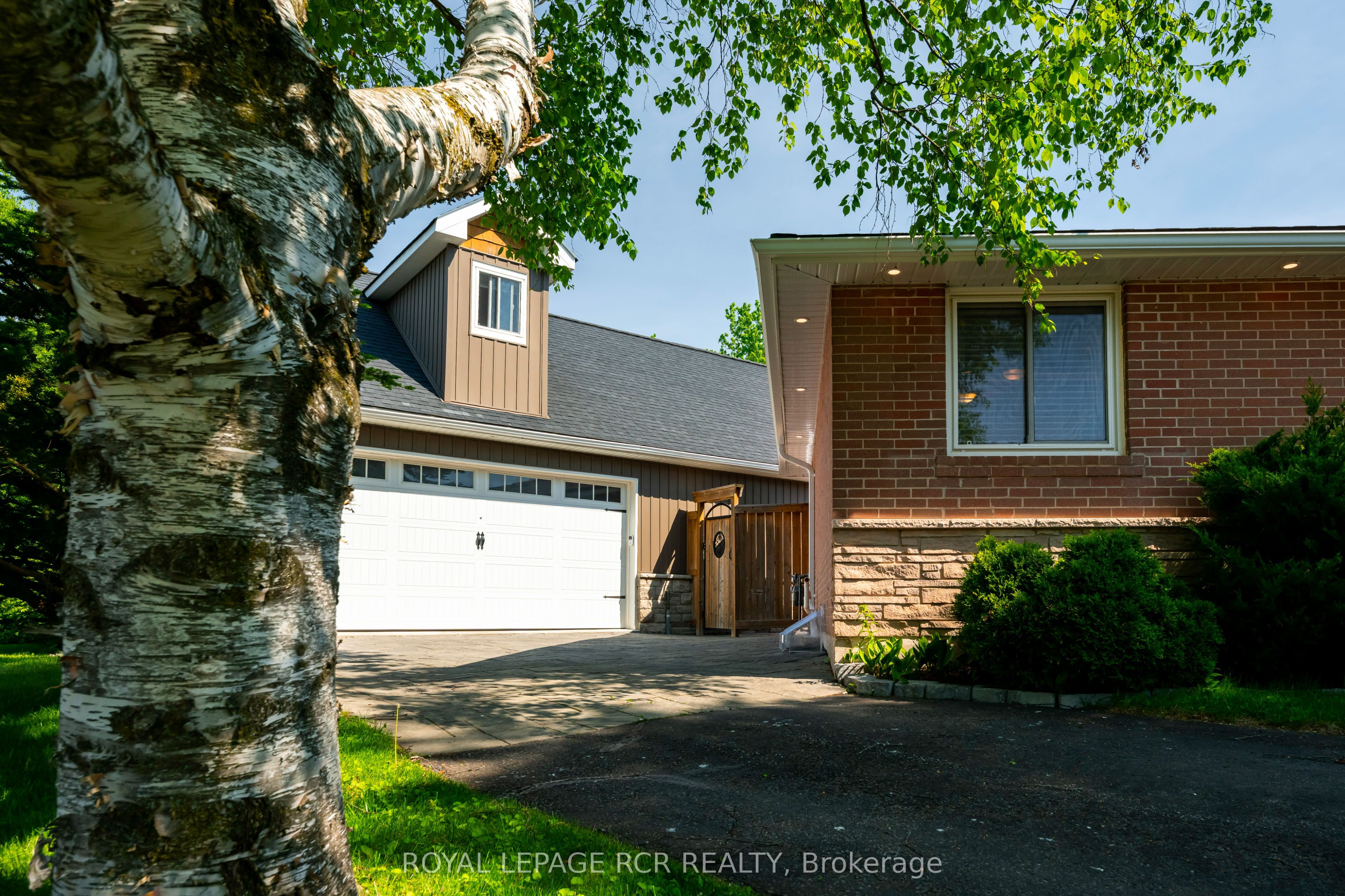 52 Maple Crescent, Orangeville, ON L9W 1X7 photo 4