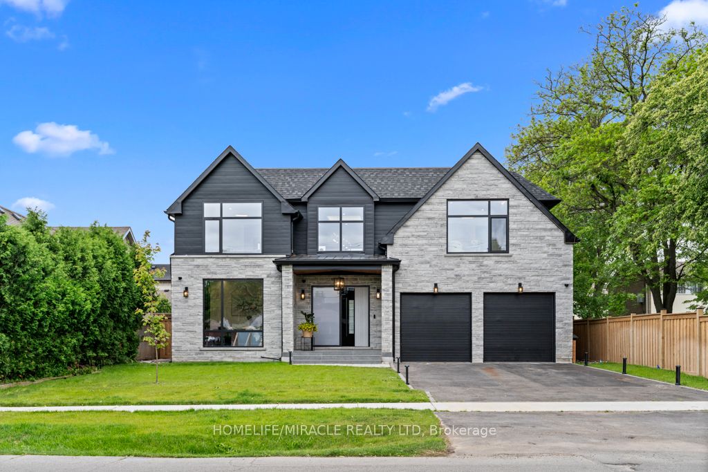 282 Maurice Drive, Oakville, ON L6K 2X3 photo 2