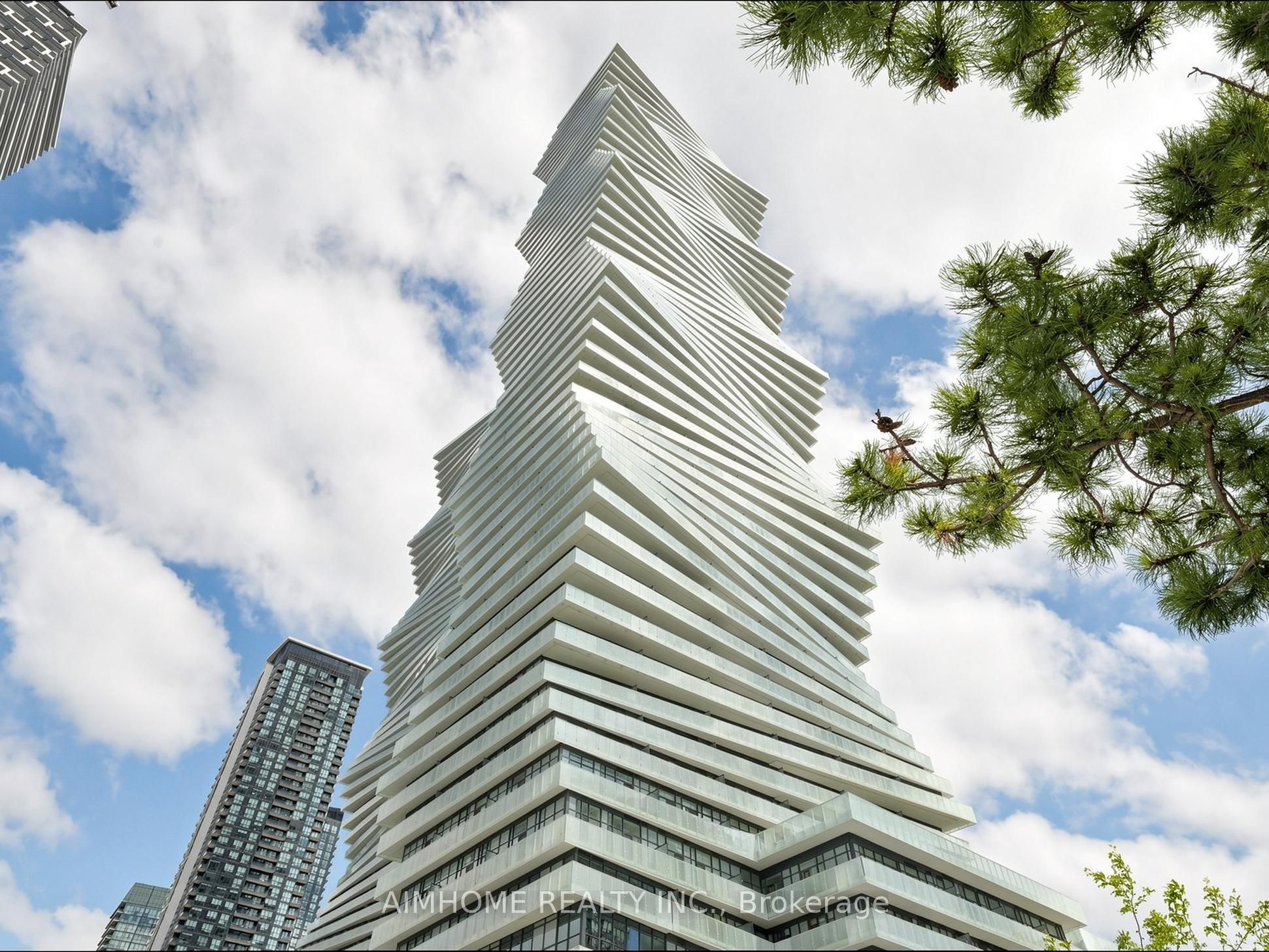 3883 Quartz Road 5604, Mississauga, ON L5B 0M4