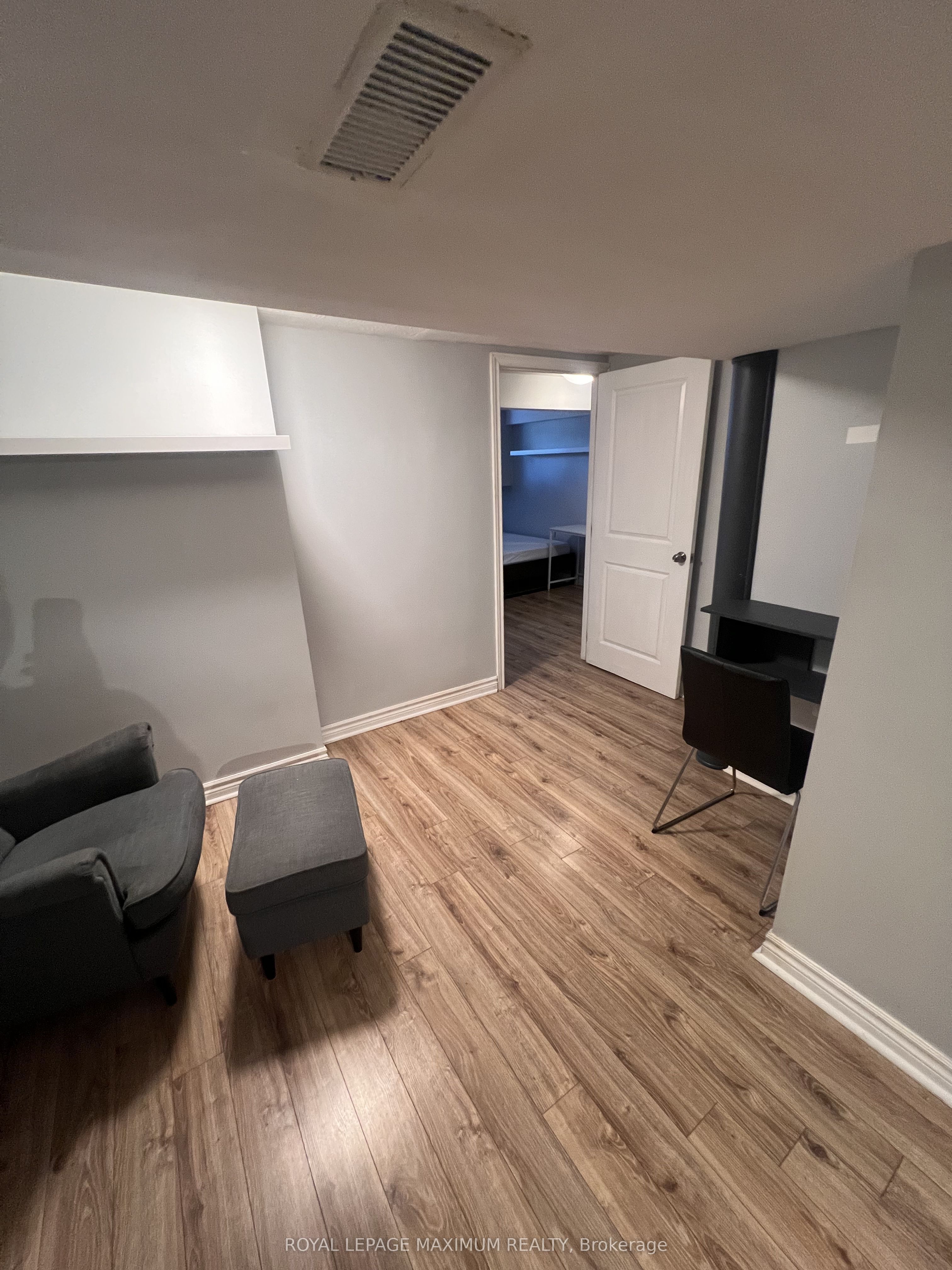16 Langholm Drive Bsmt #1, Toronto, ON M3M 2R6 photo 5