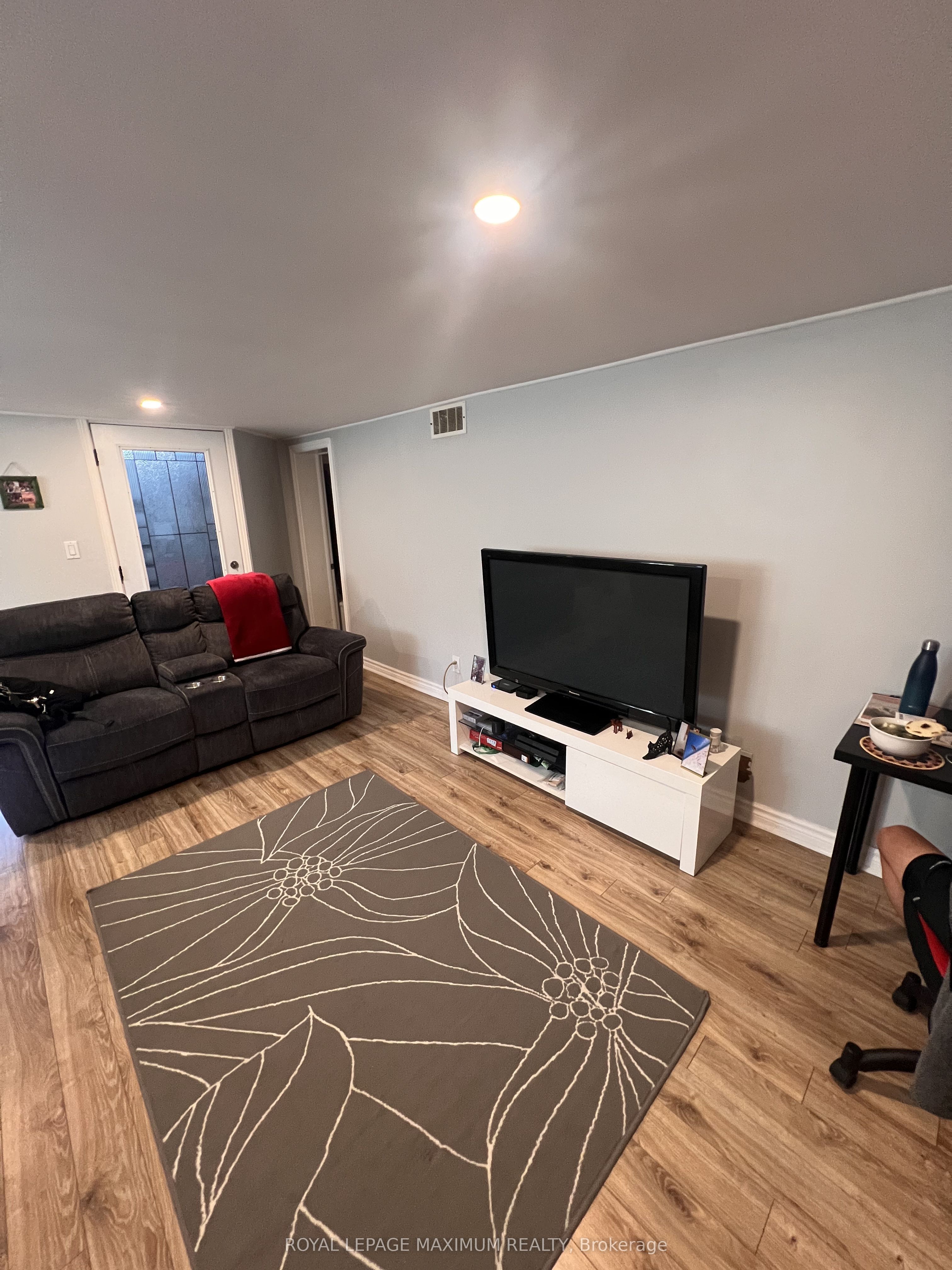 16 Langholm Drive Bsmt #2, Toronto, ON M3M 2R6 photo 5