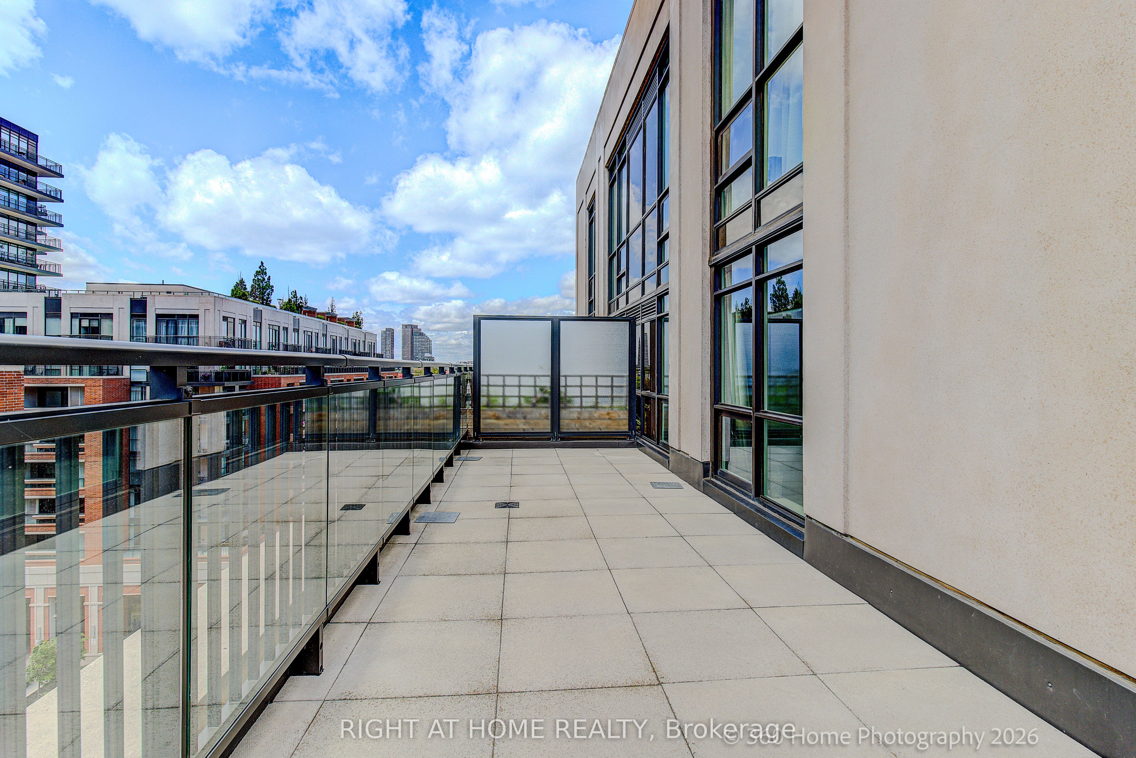 36 via bagnato 729, Toronto, ON M6A 0B7 photo 3