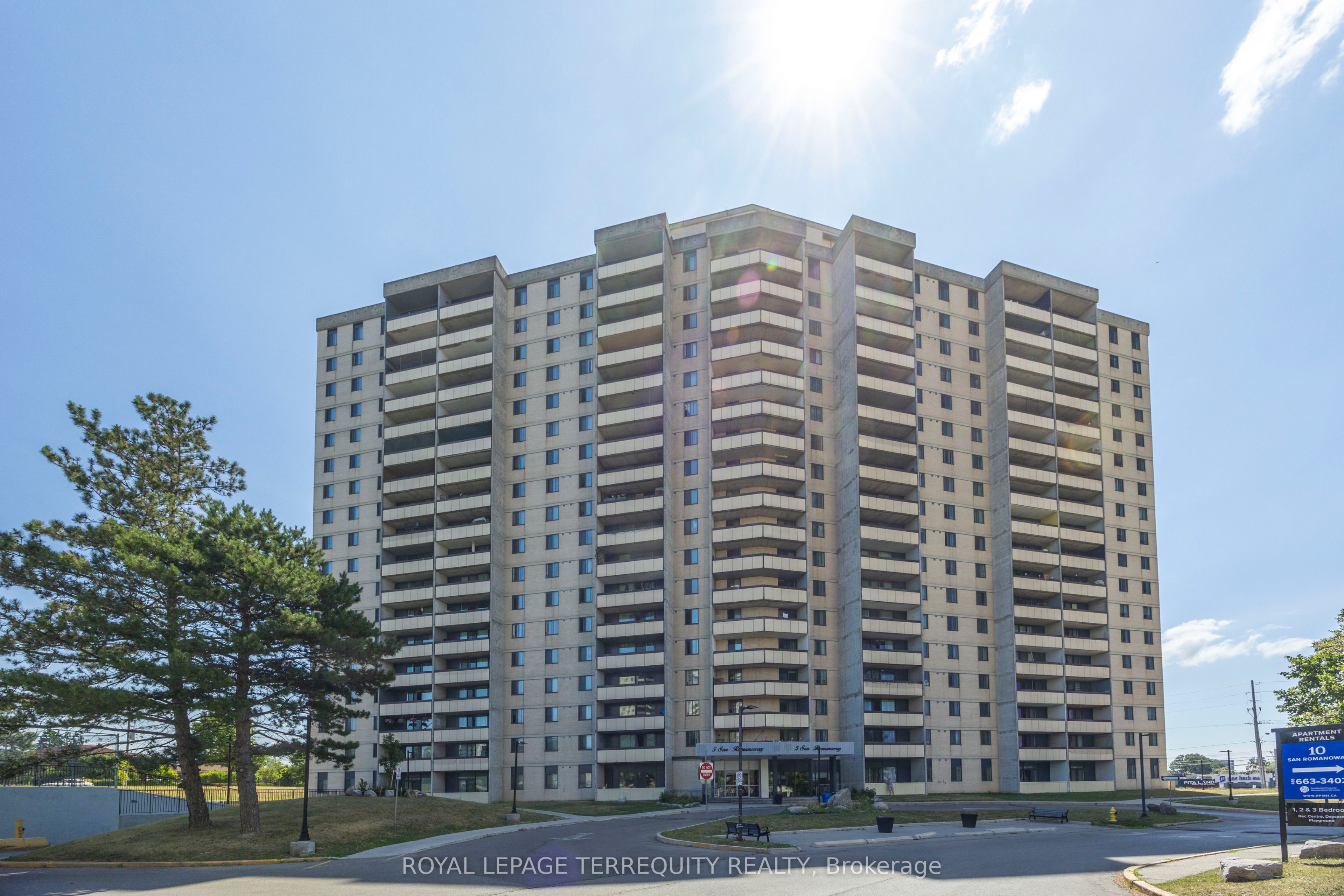 5 San Romanoway 410, Toronto, ON M3N 2Y4 photo 2