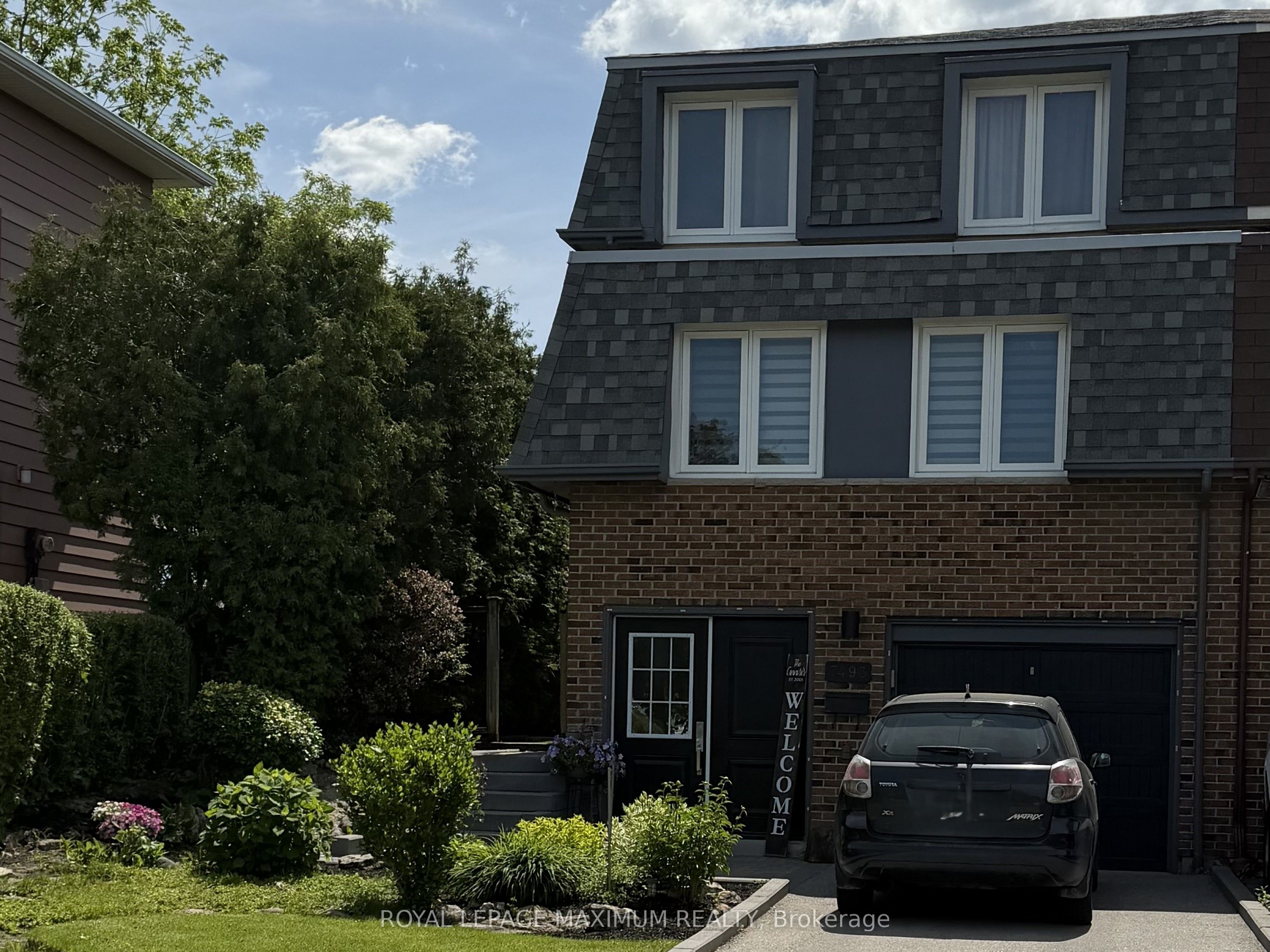 7493 Bybrook Drive, Mississauga, ON L4T 3R4 photo 2