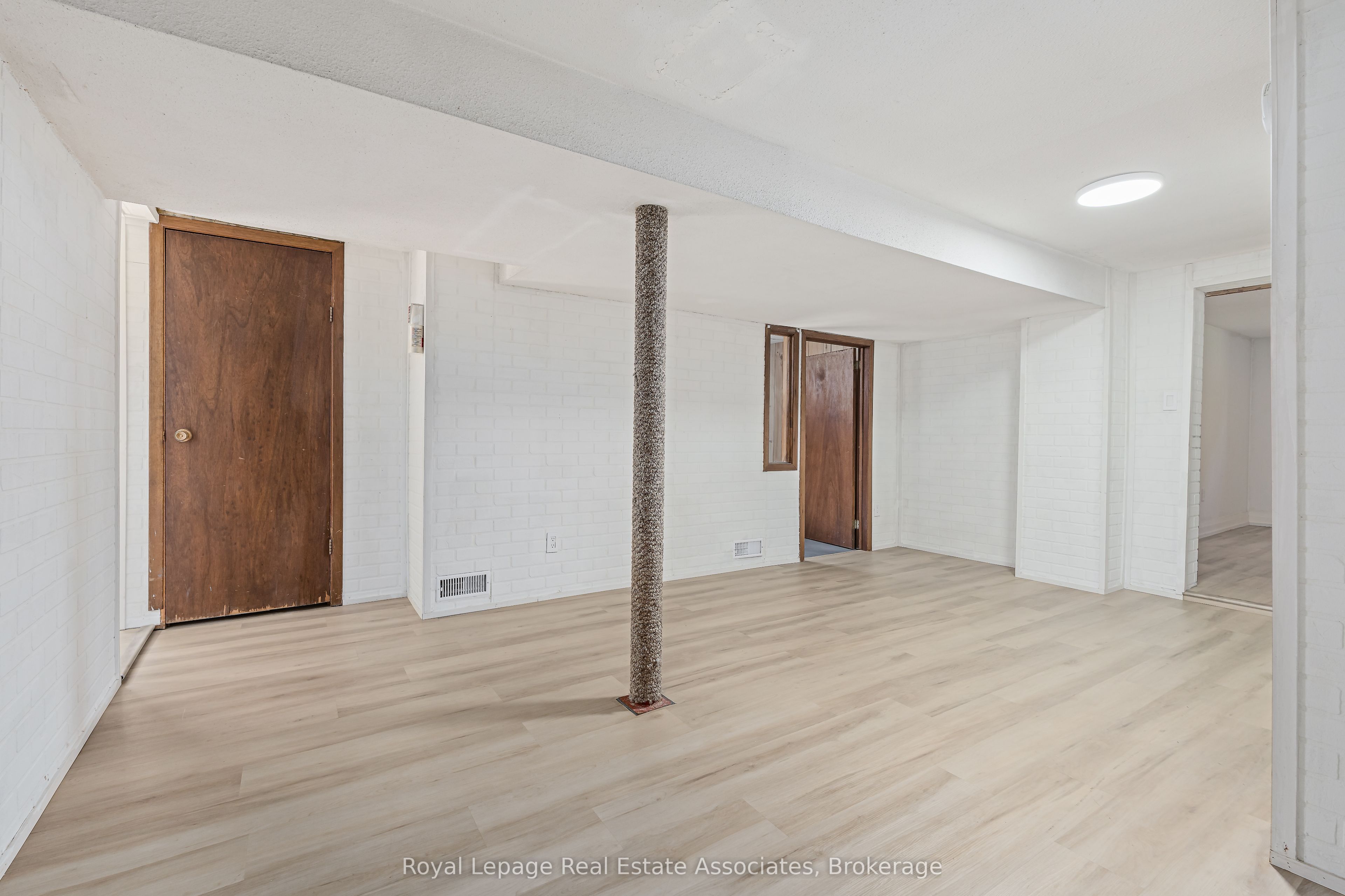 18 Shelley Street, Halton Hills, ON L7G 3W9 photo 5
