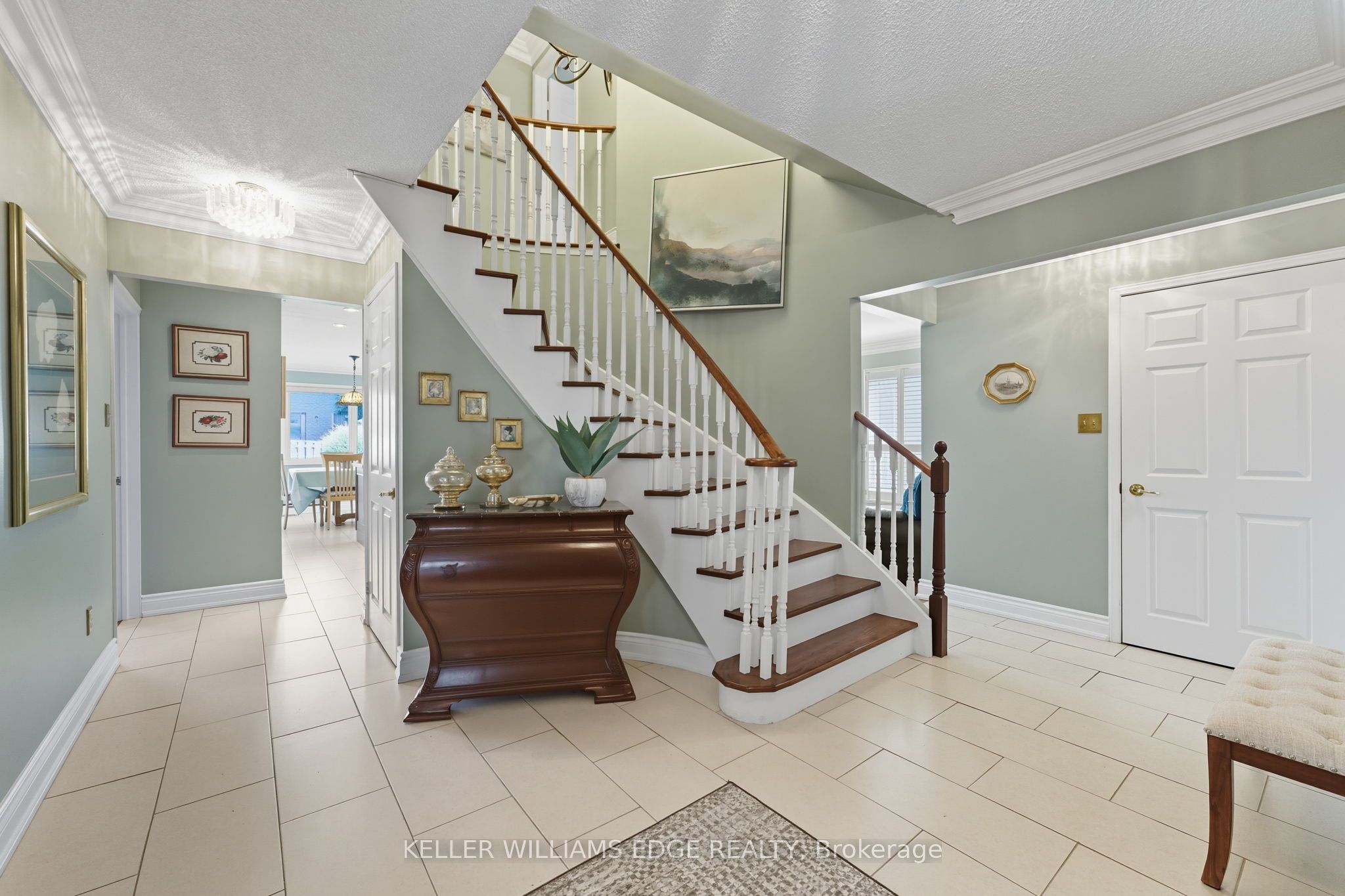 3043 Vanderbilt Road, Mississauga, ON L5N 4W8 photo 3