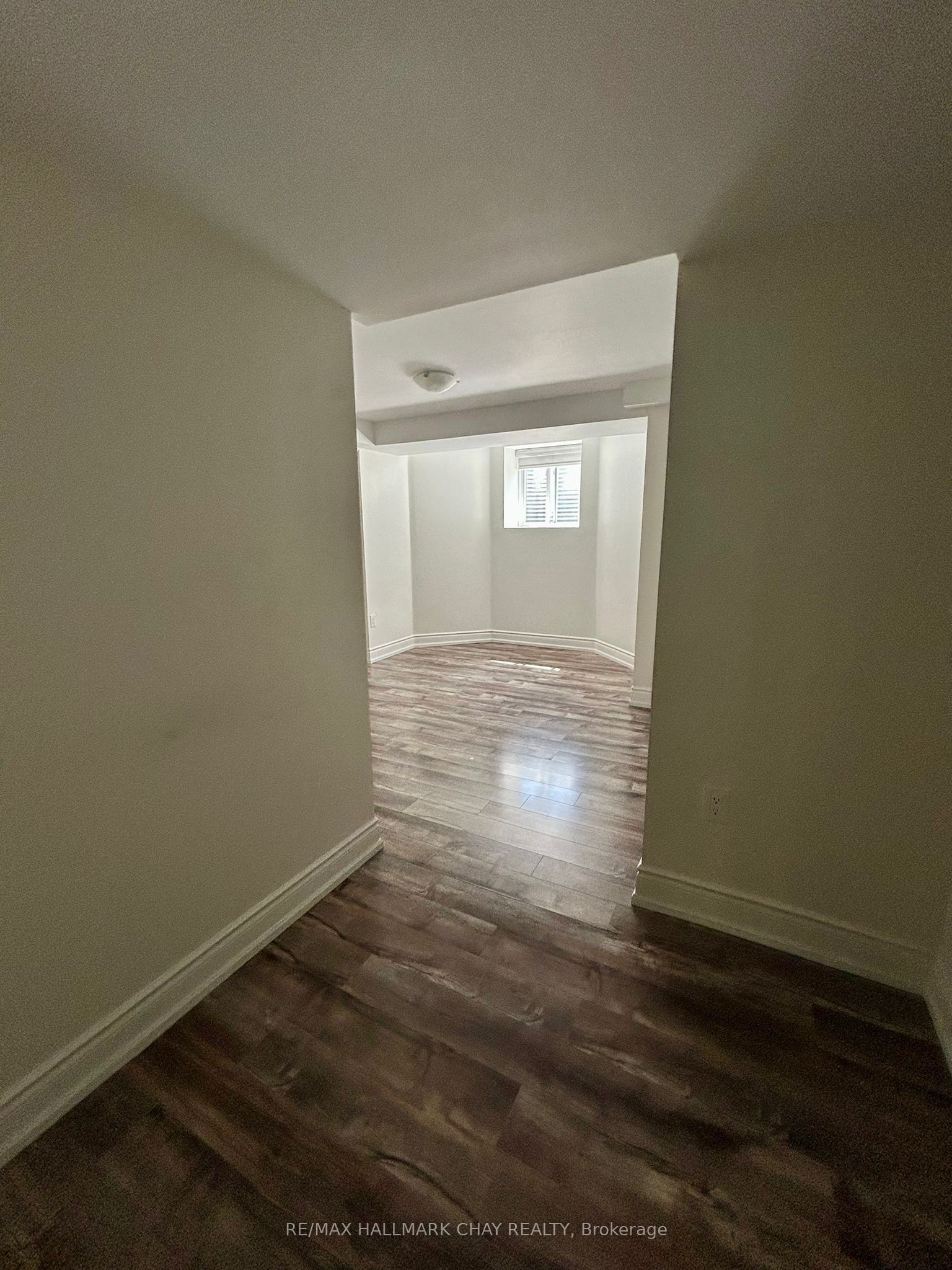 15205 Danby Road Basement, Halton Hills, ON L7G 0M5 photo 3