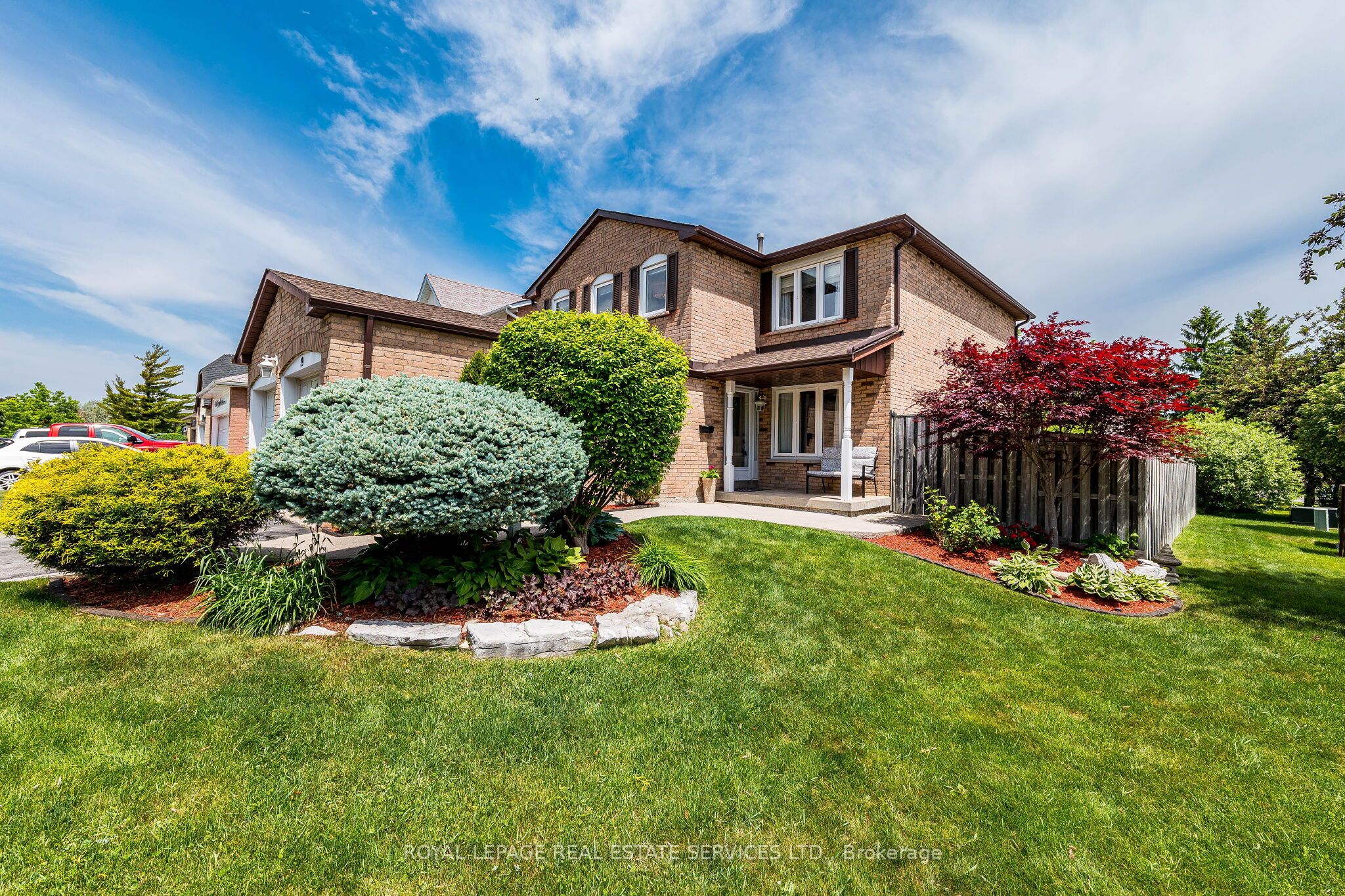 19 Newgreen Crescent, Brampton, ON L6S 4Y2 photo 3
