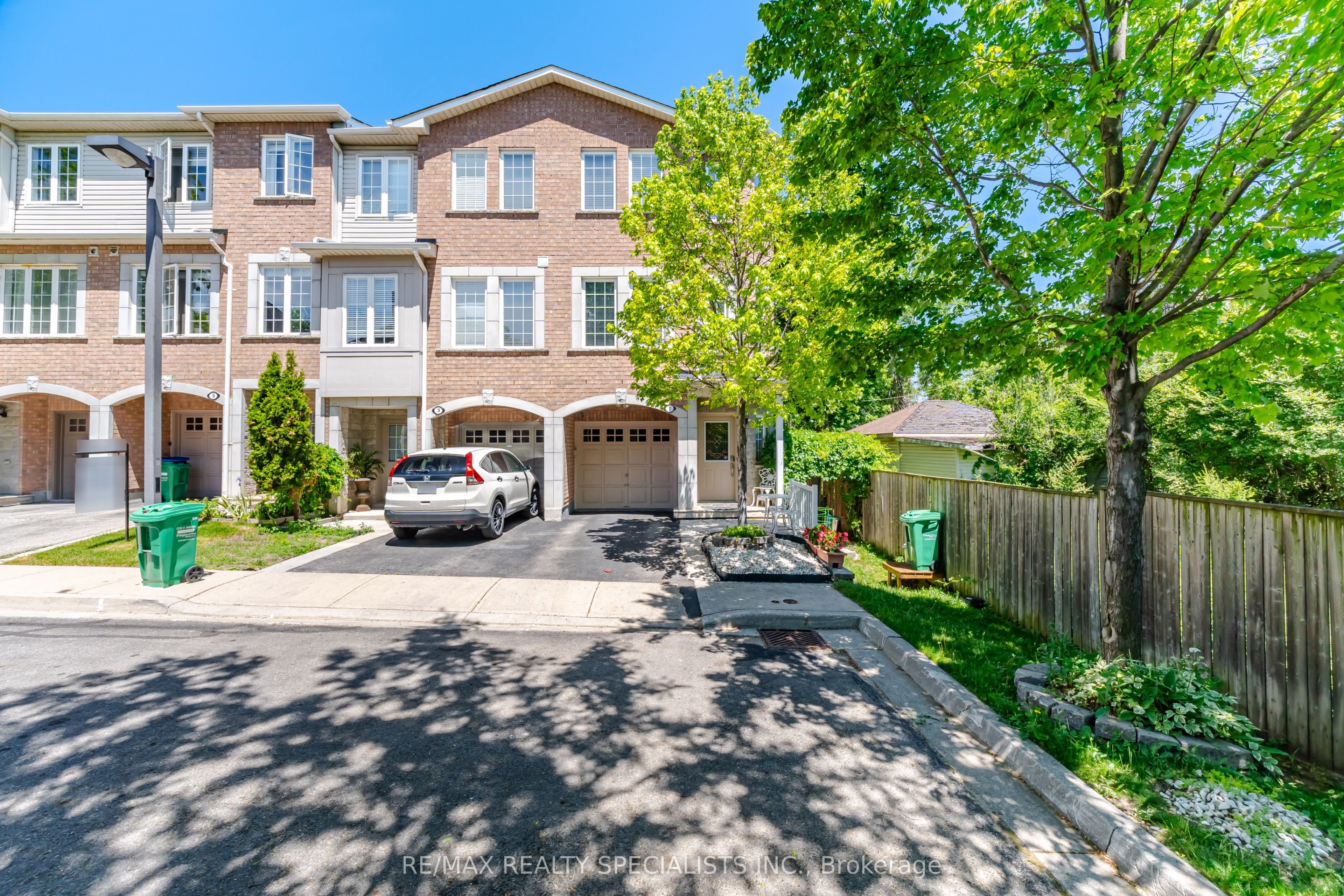 3071 Treadwells Drive 1, Mississauga, ON L4X 1L5