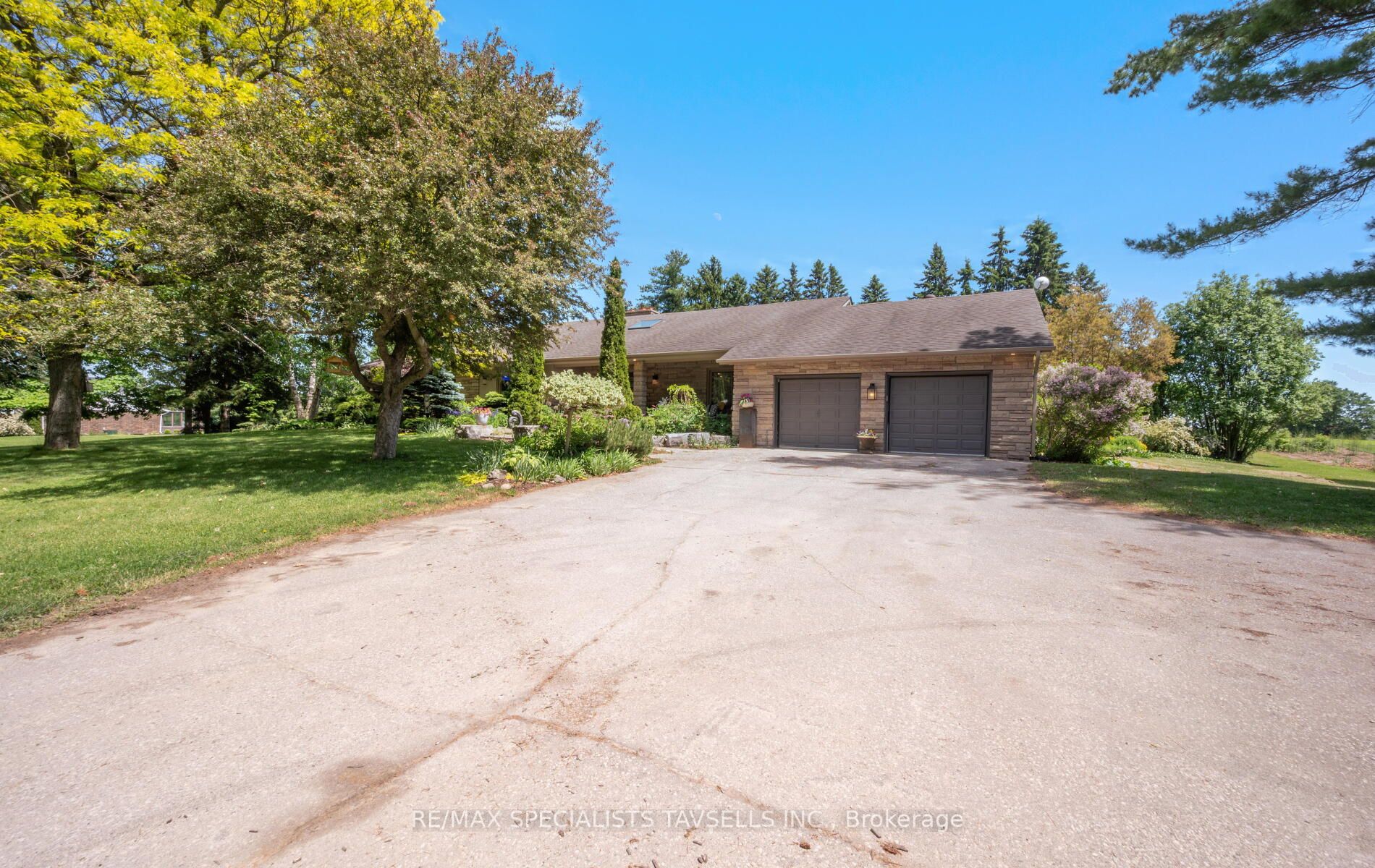 3585 Boston Mills Road, Caledon, ON L7C 0N6 photo 2