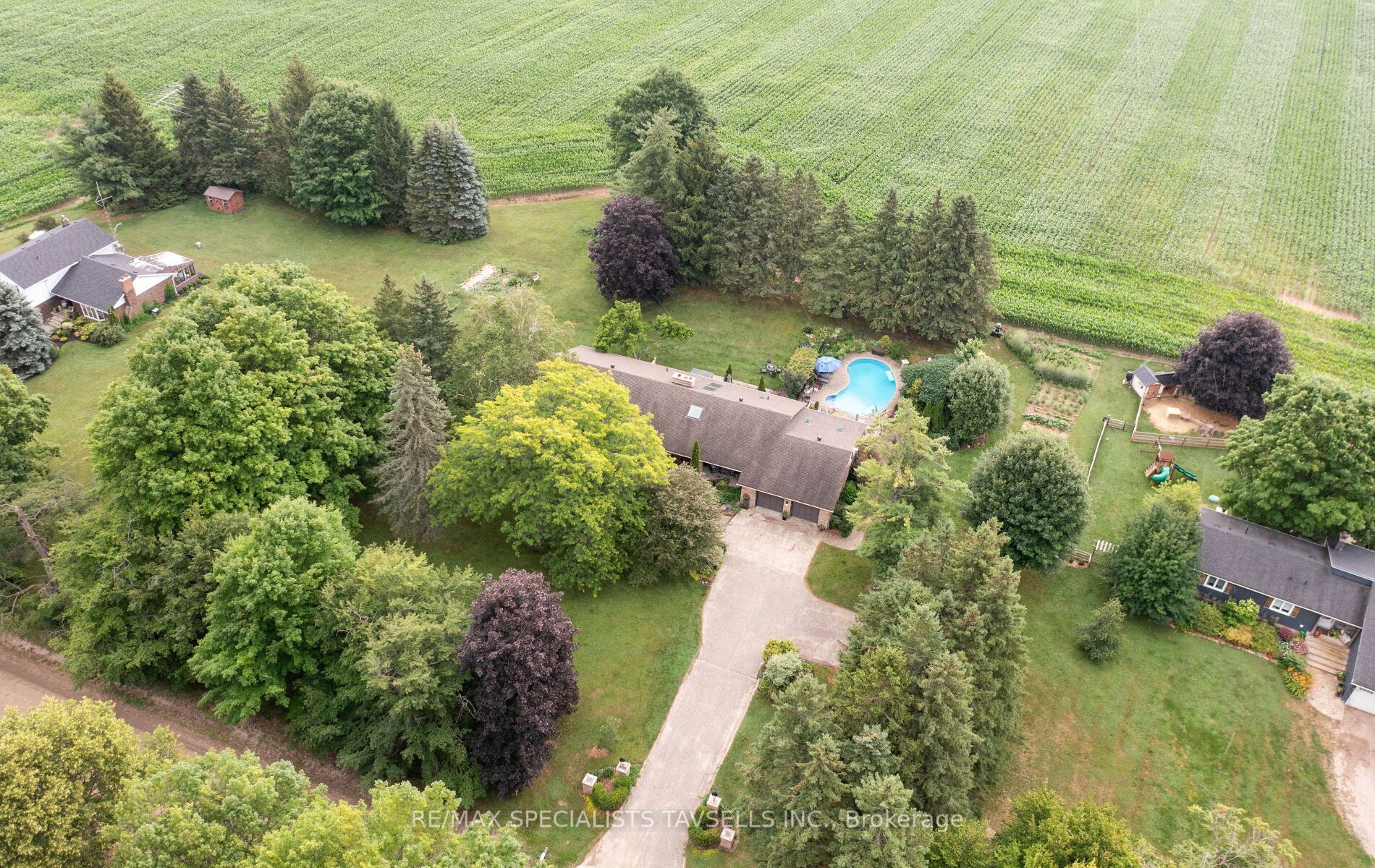 3585 Boston Mills Road, Caledon, ON L7C 0N6 photo 3