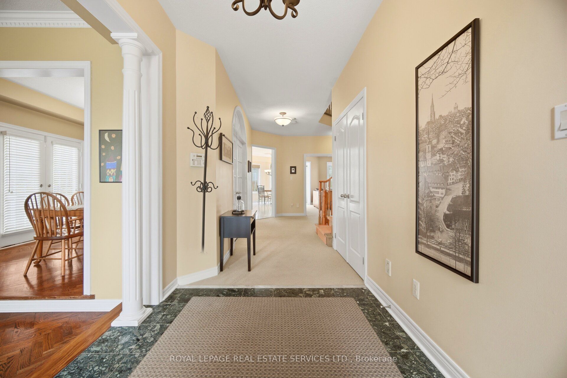 1600 Glenvista Drive, Oakville, ON L6H 6E9 photo 5