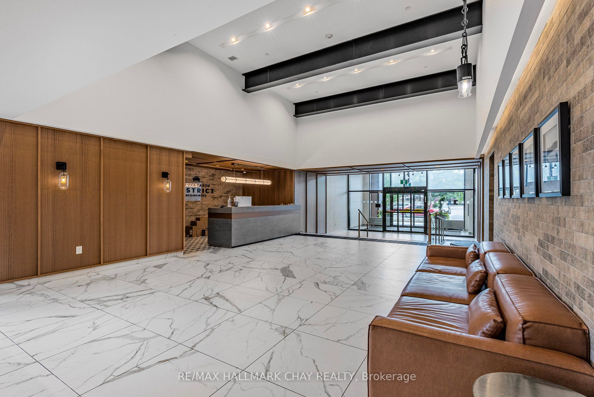 2300 St. Clair Avenue W 110, Toronto, ON M6N 1K8 photo 4