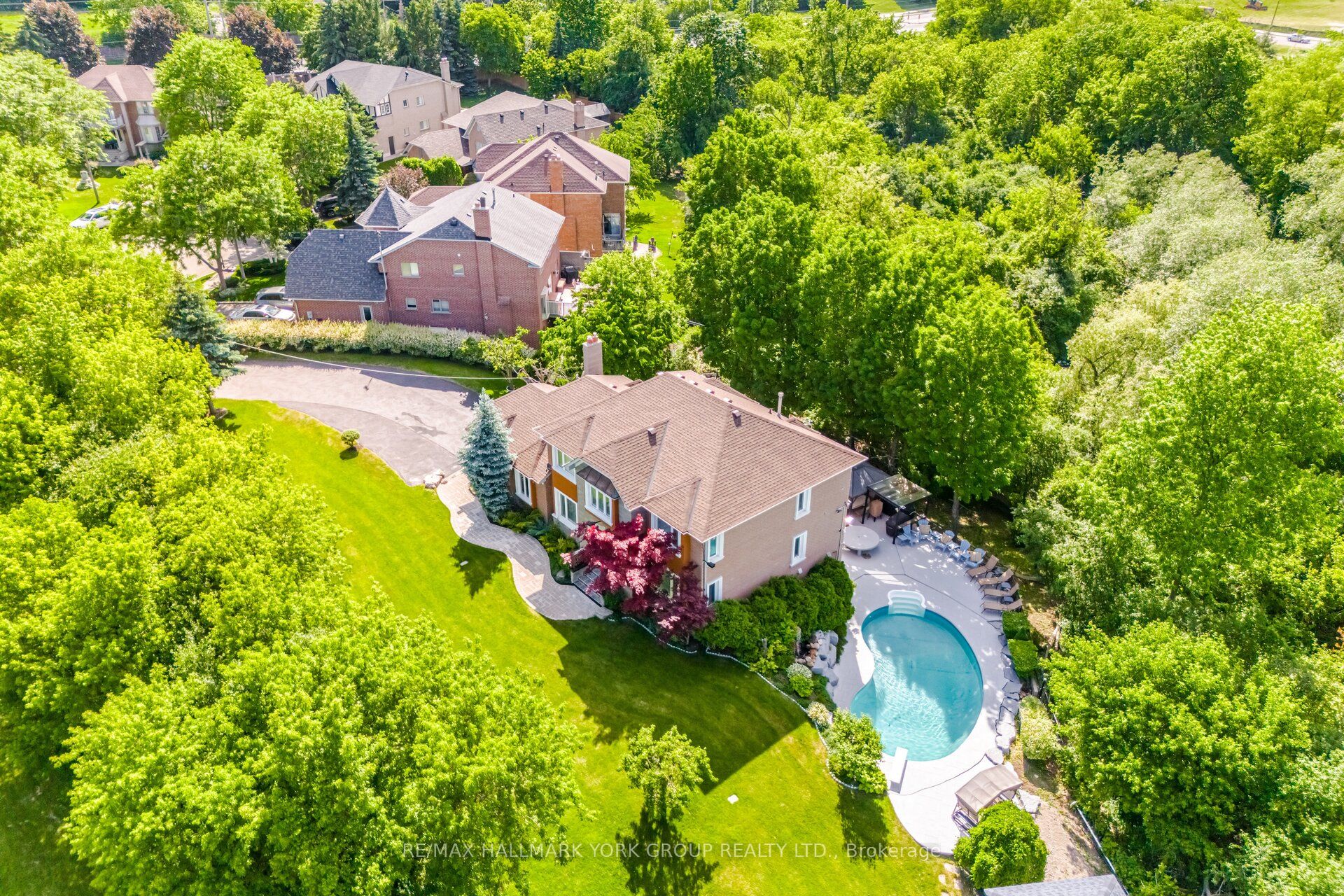 7 Andes Court, Brampton, ON L6R 1E3 photo 2