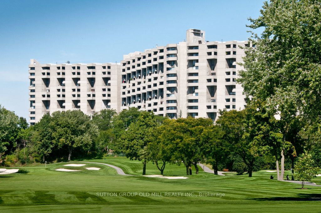 288 Mill Road G14, Toronto, ON M9C 4X7