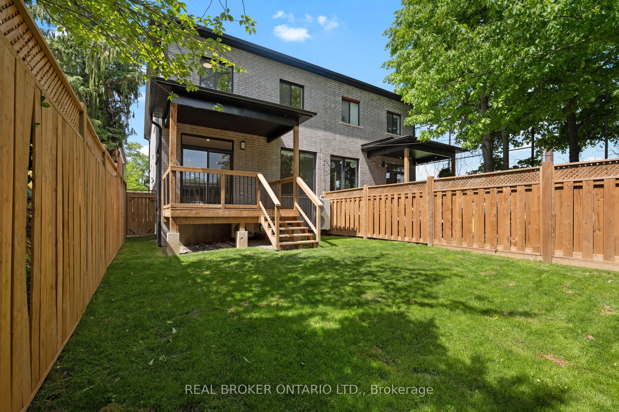 5 Marina Avenue, Toronto, ON M8W 1J8 photo 4