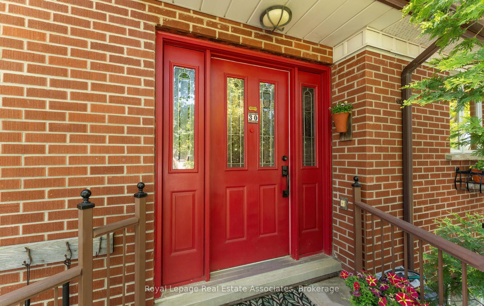 30 Theodore Drive, Mississauga, ON L5M 1E4 photo 5
