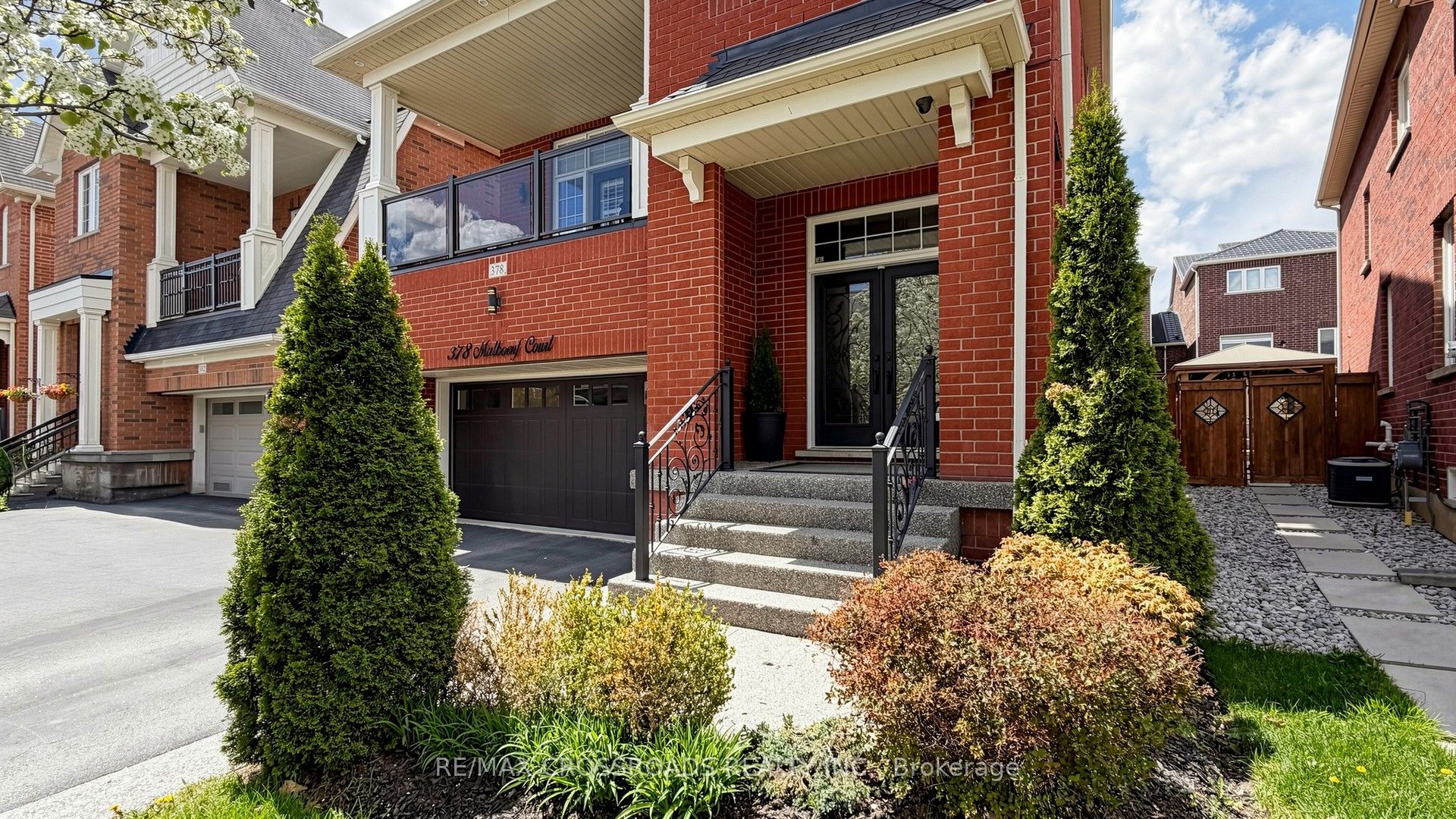 378 Malboeuf Court, Milton, ON L9T 7Y3