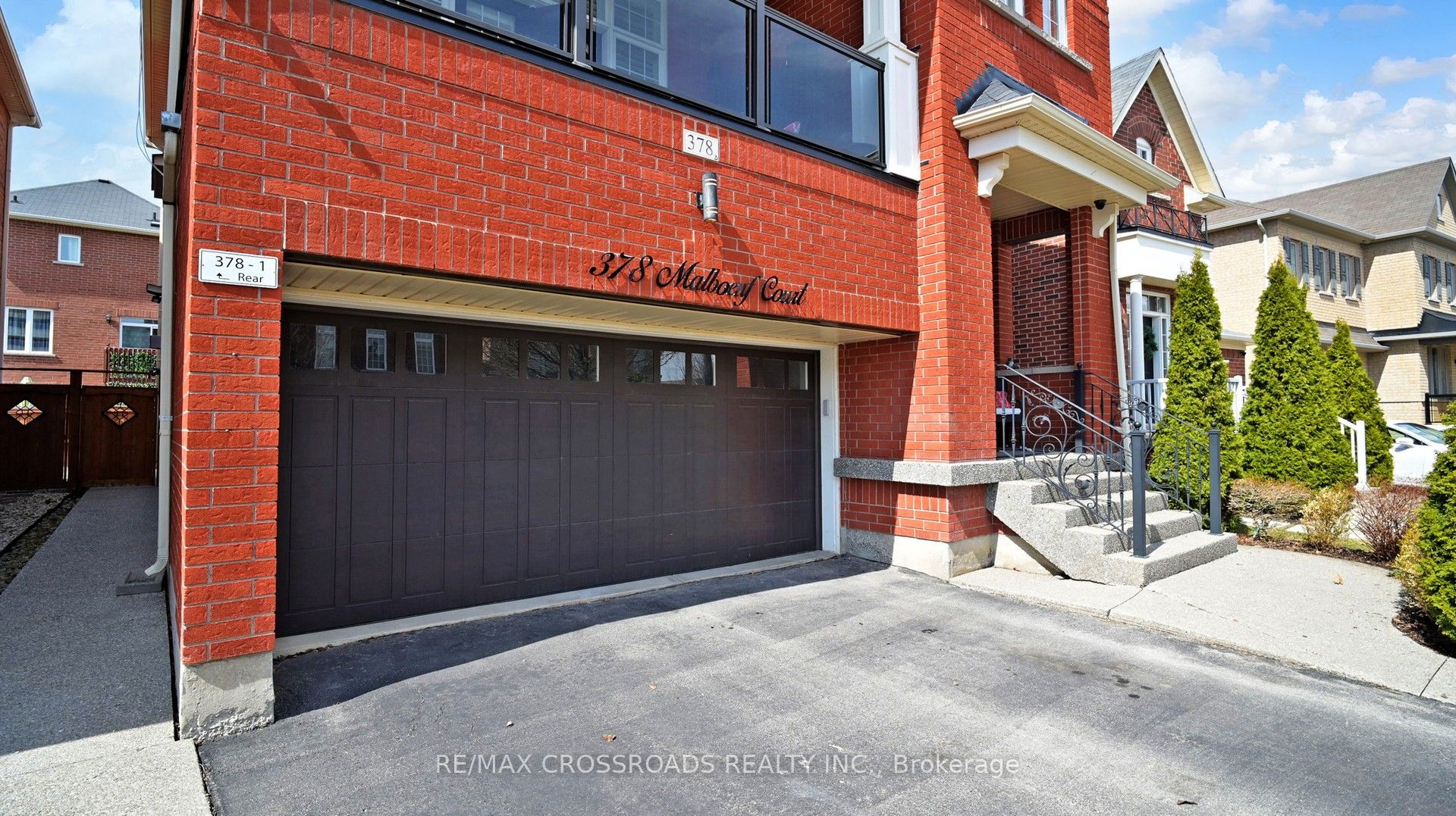 378 Malboeuf Court, Milton, ON L9T 7Y3 photo 2