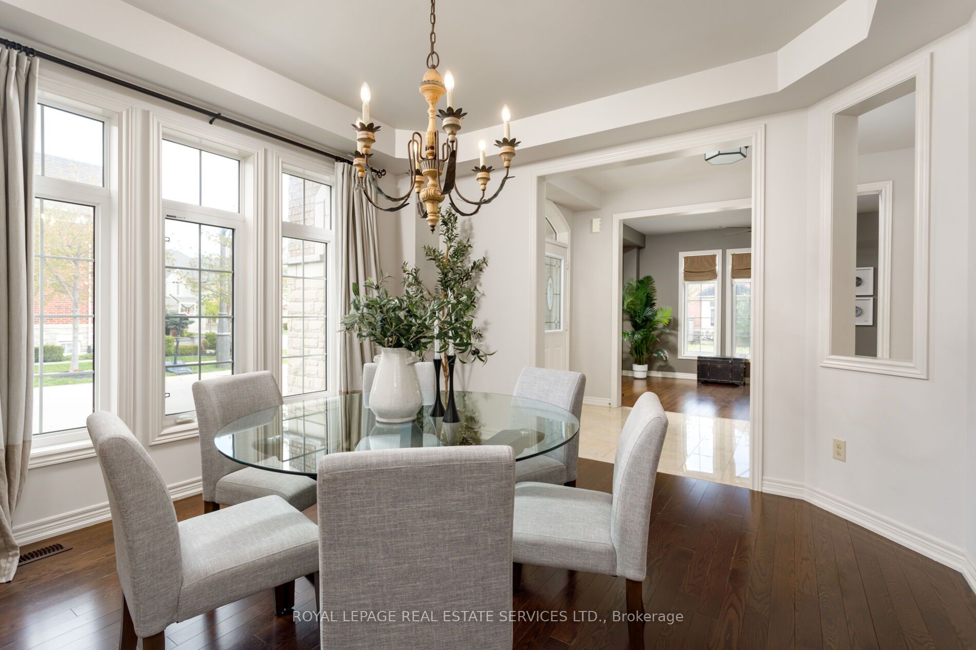 3158 Thistlewood Gate, Oakville, ON L6M 0T1 photo 4