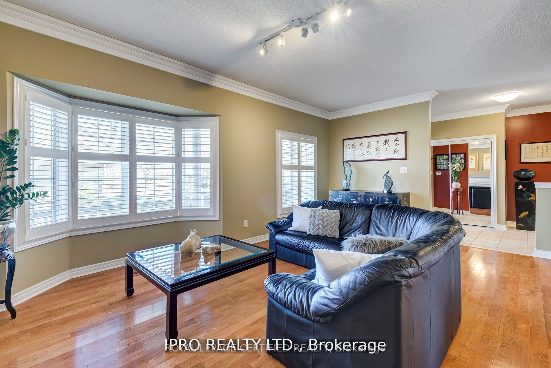 2 Orchard Park Gate, Brampton, ON L6R 1W5 photo 5