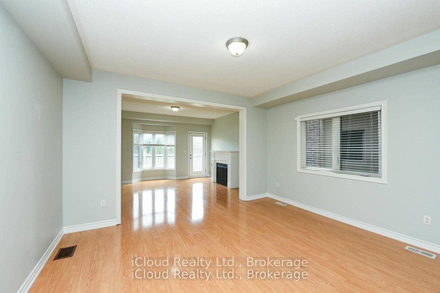 74 Gammon Crescent, Brampton, ON L6Y 6B7 photo 4