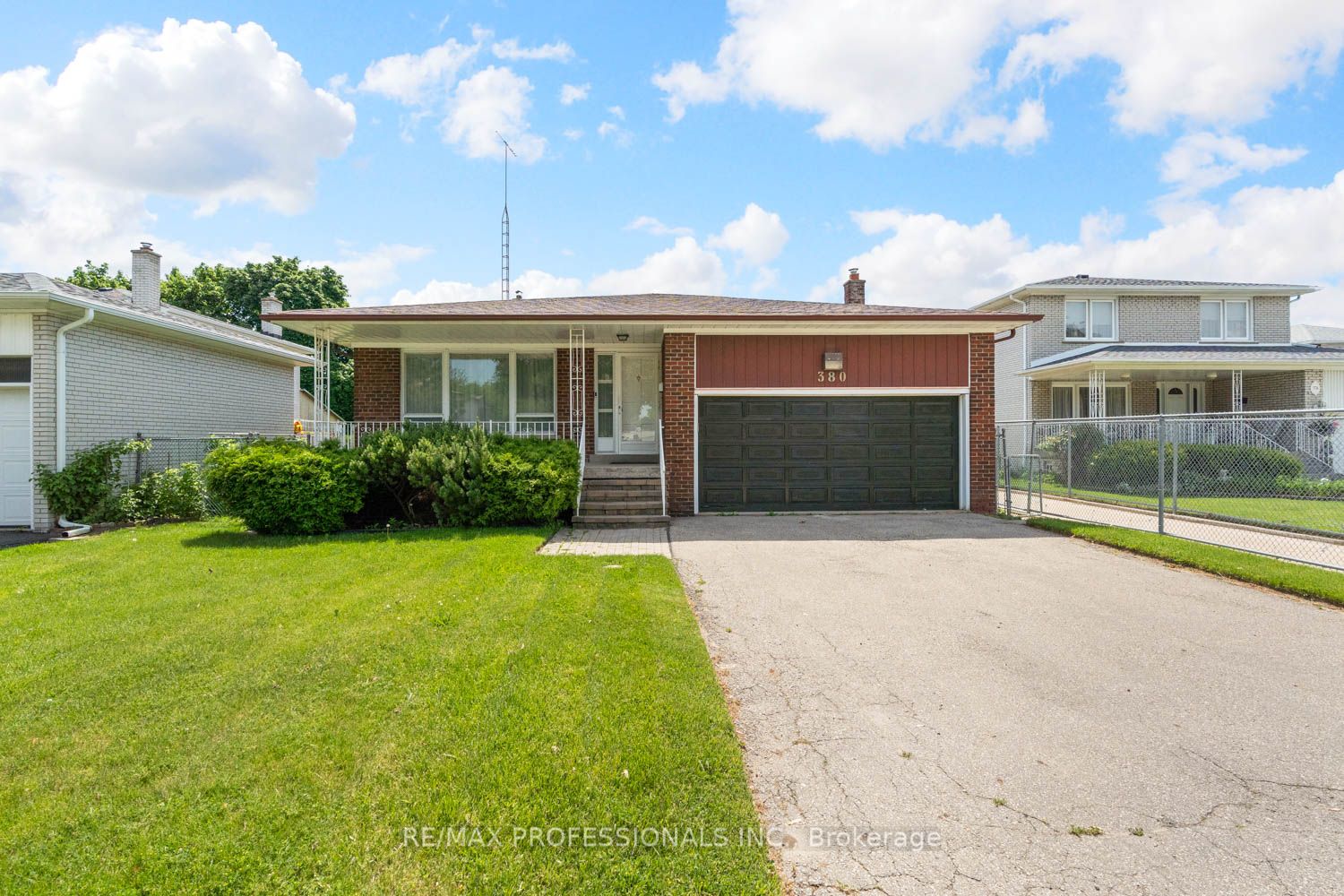 380 Targa Road, Mississauga, ON L5A 1S5