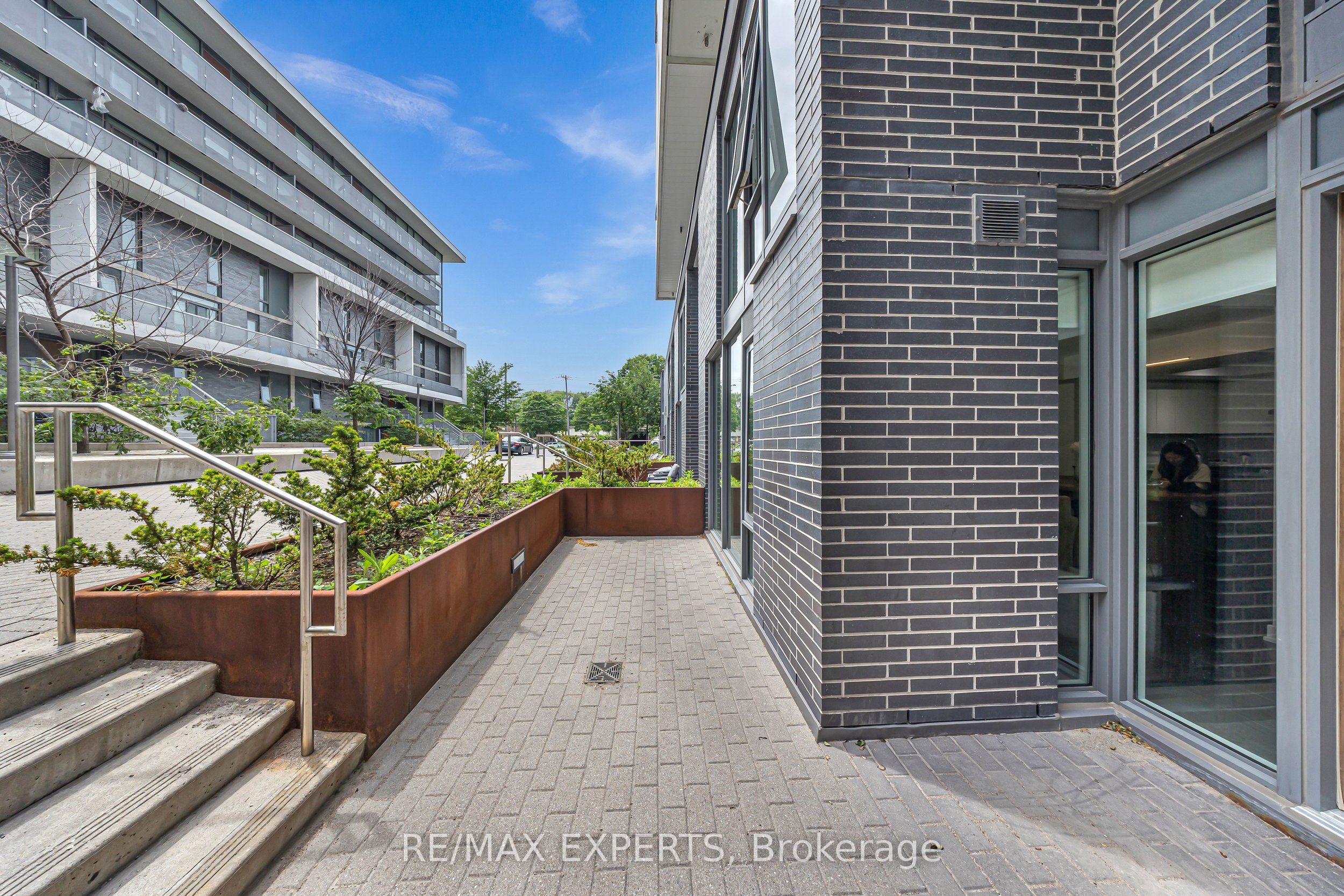 160 Flemington Road E 109, Toronto, ON M6A 0A9 photo 5
