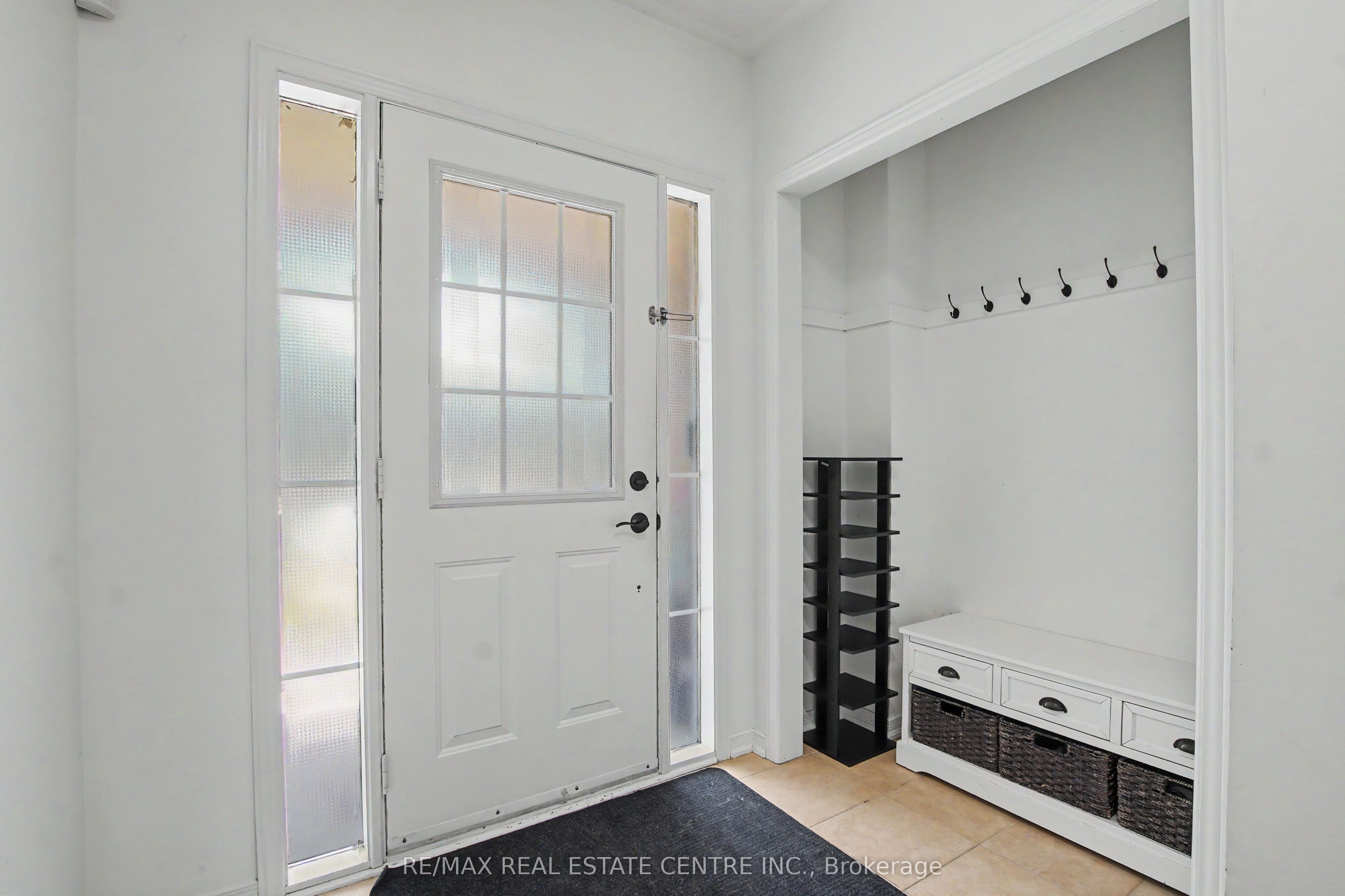 94 Timbertop Crescent, Brampton, ON L6R 3J2 photo 5