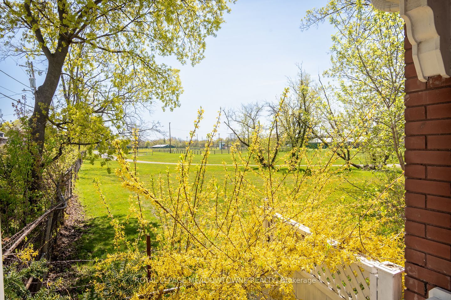 90 Thomas Street, Milton, ON L9T 2E2