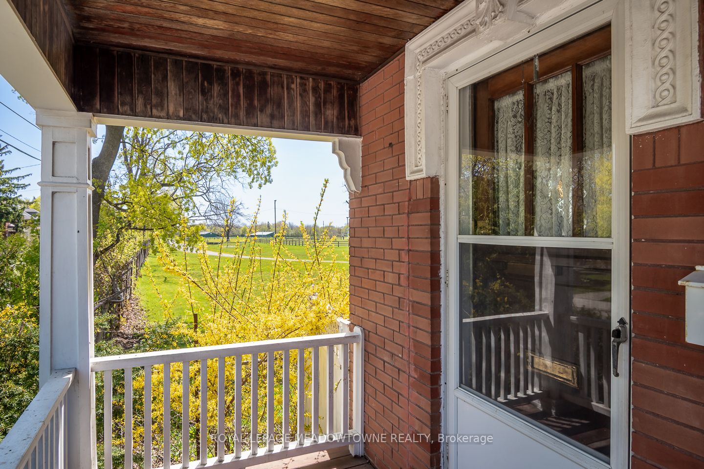 90 Thomas Street, Milton, ON L9T 2E2 photo 3