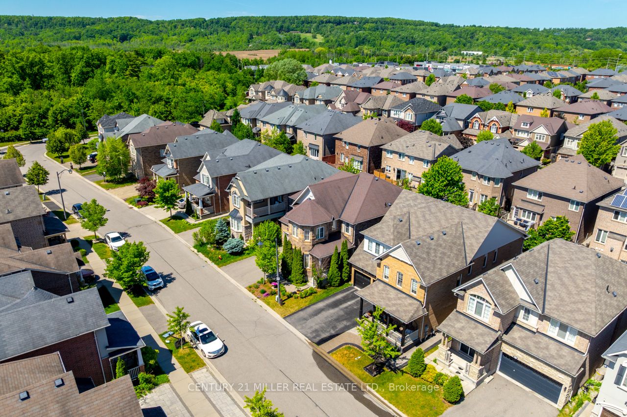 468 Coombs Court, Milton, ON L9T 7N5 photo 4
